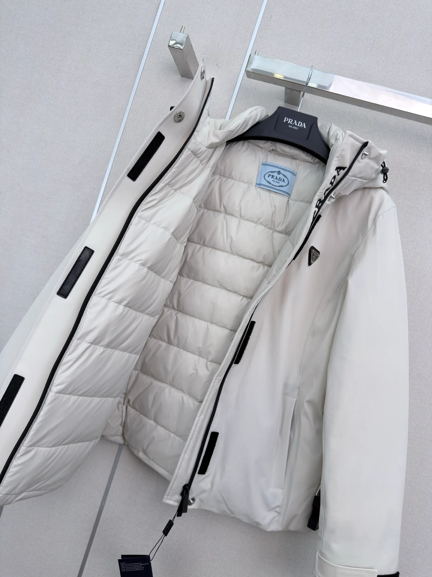 Women's Jackets And Down Jackets PRADA 18023487