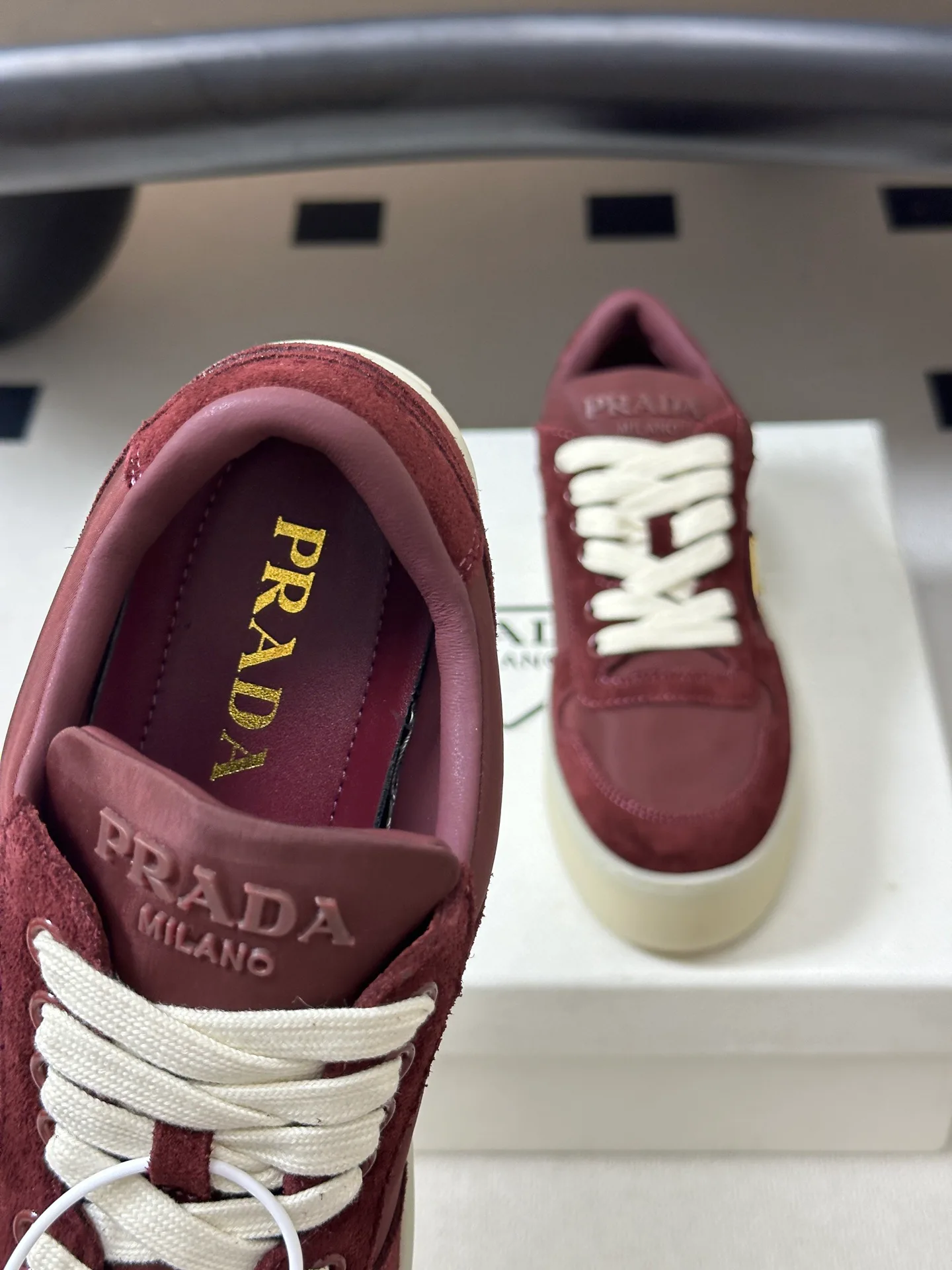 Women's Sneakers PRADA 18041556