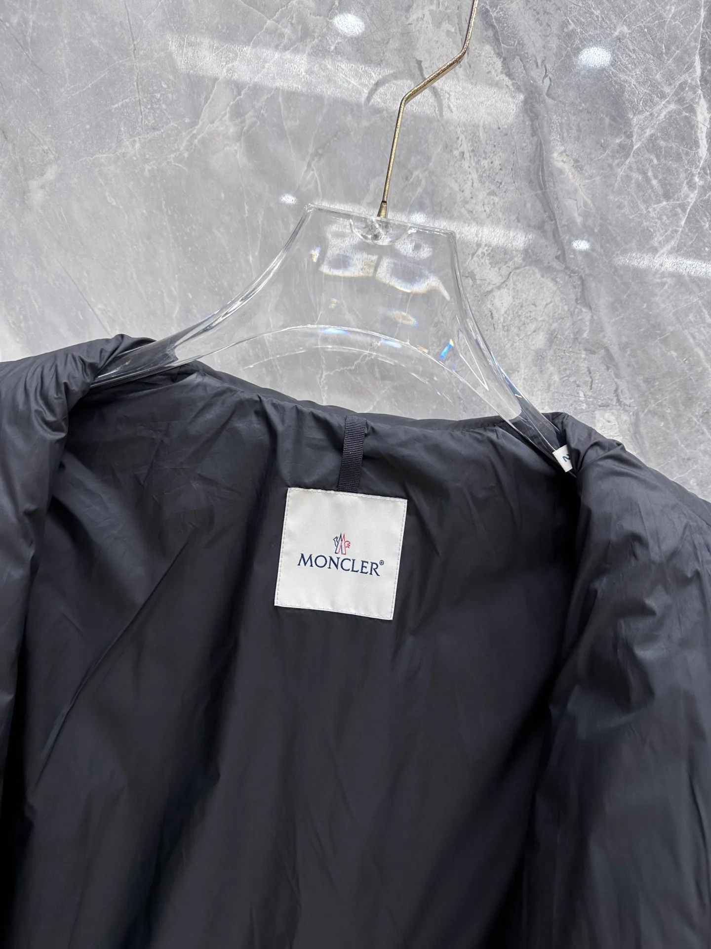 Куртки И Пуховики Мужские Moncler 18596299