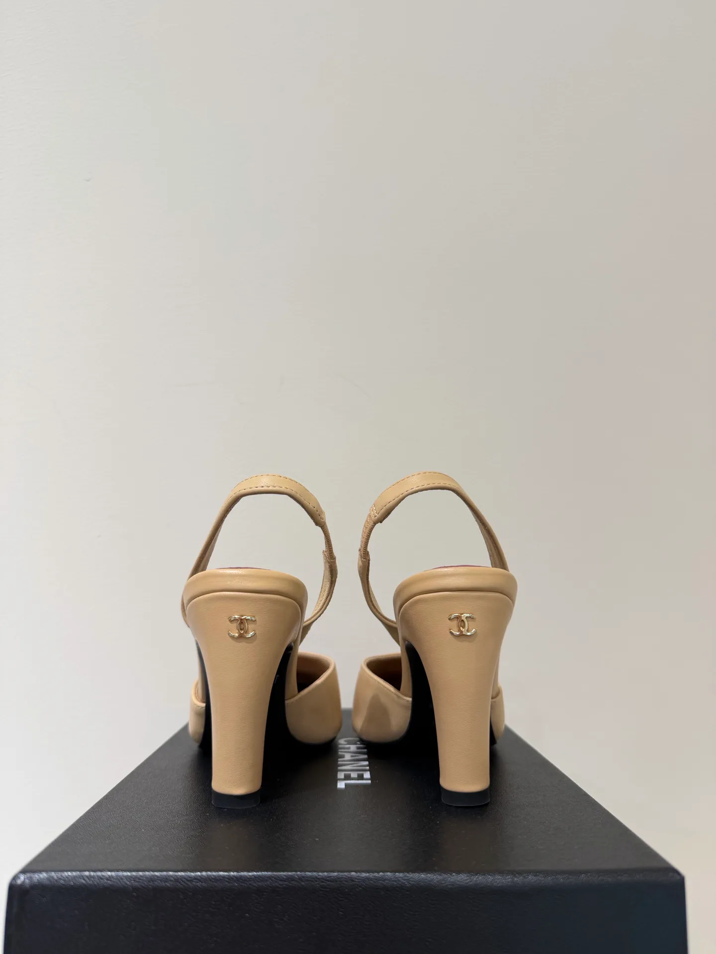 Women's Heels CHANEL 17956243