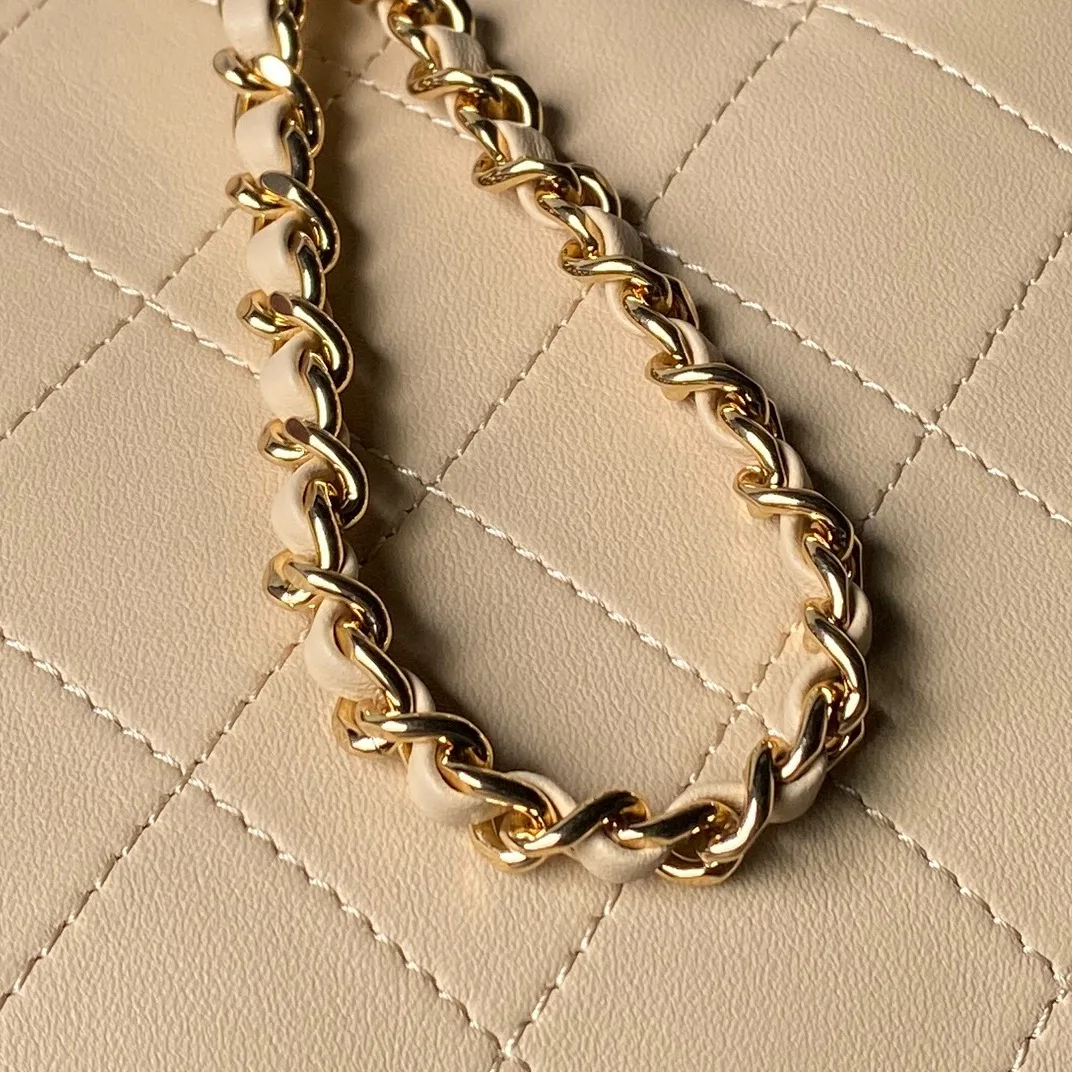 Women's Classic Handbags CHANEL 17916911