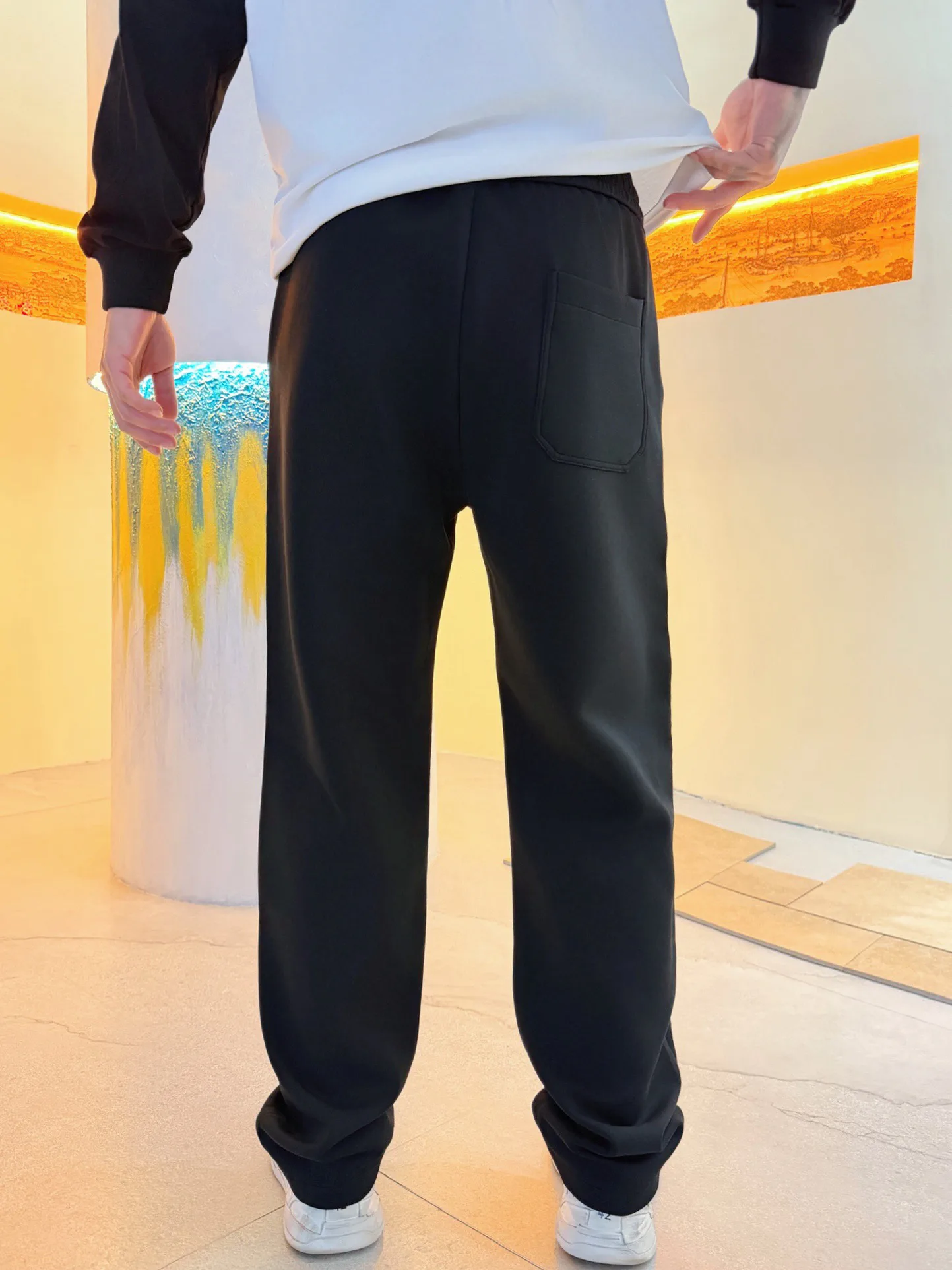 Men's Trousers PRADA 18197179