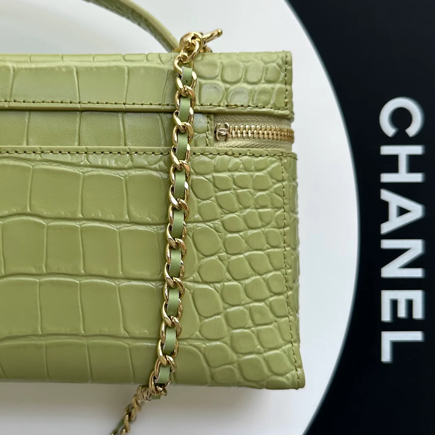 Women's Classic Handbags CHANEL 18338102