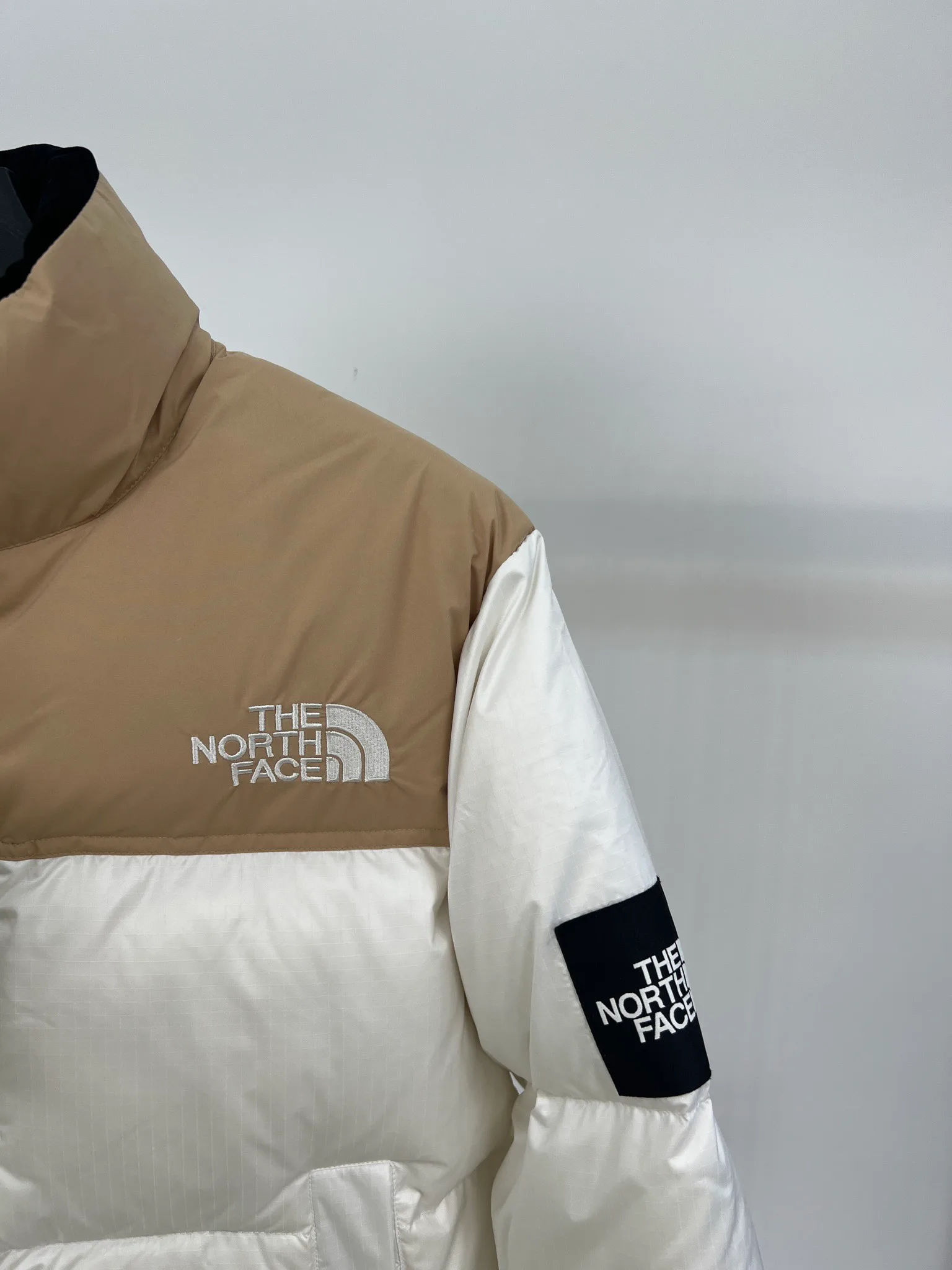 Women's Jackets And Down Jackets THE NORTH FACE 18415989