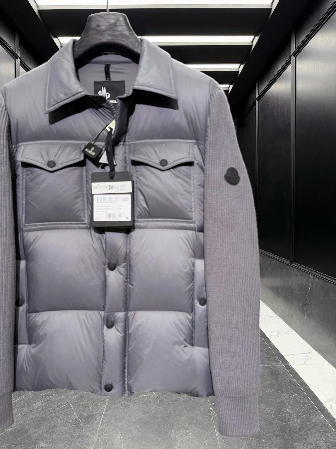 Men's Jackets And Down Jackets MONCLER 18188340