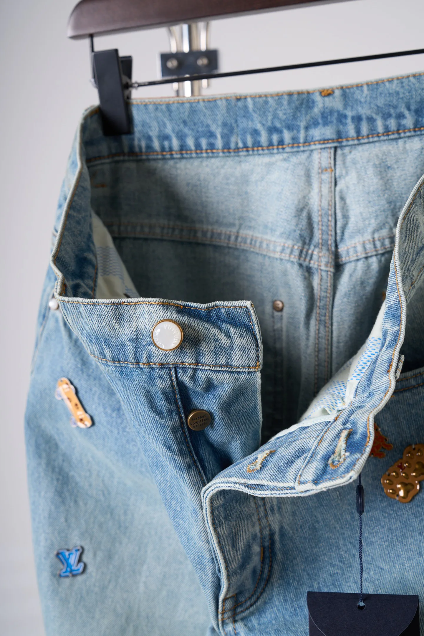 Men's Jeans LOUIS VUITTON 18179048