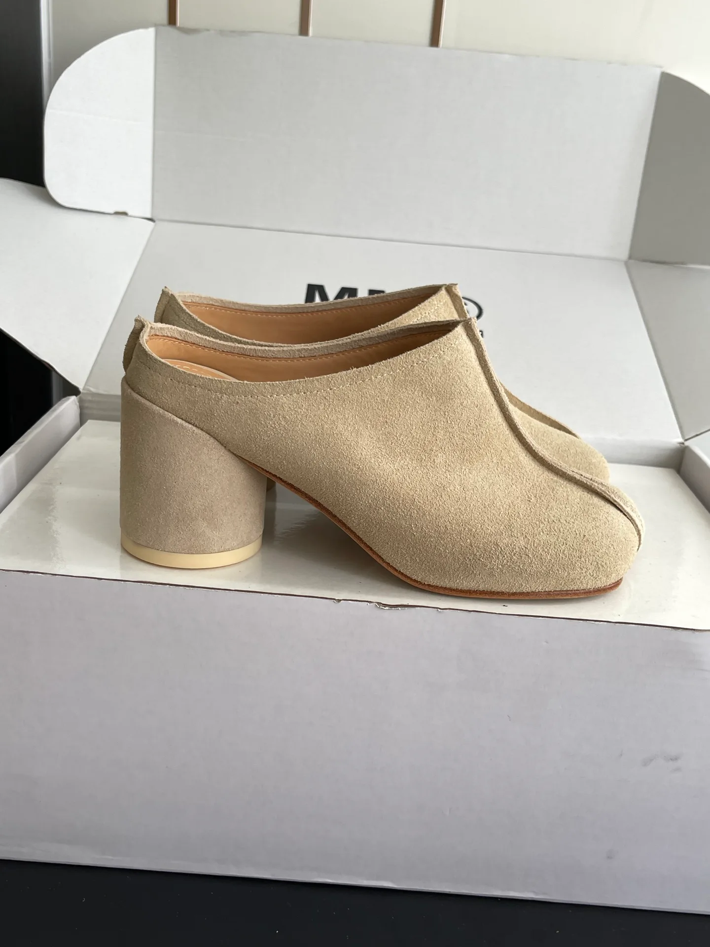 Women's Mules And Clogs MAISON MARGIELA 17554354