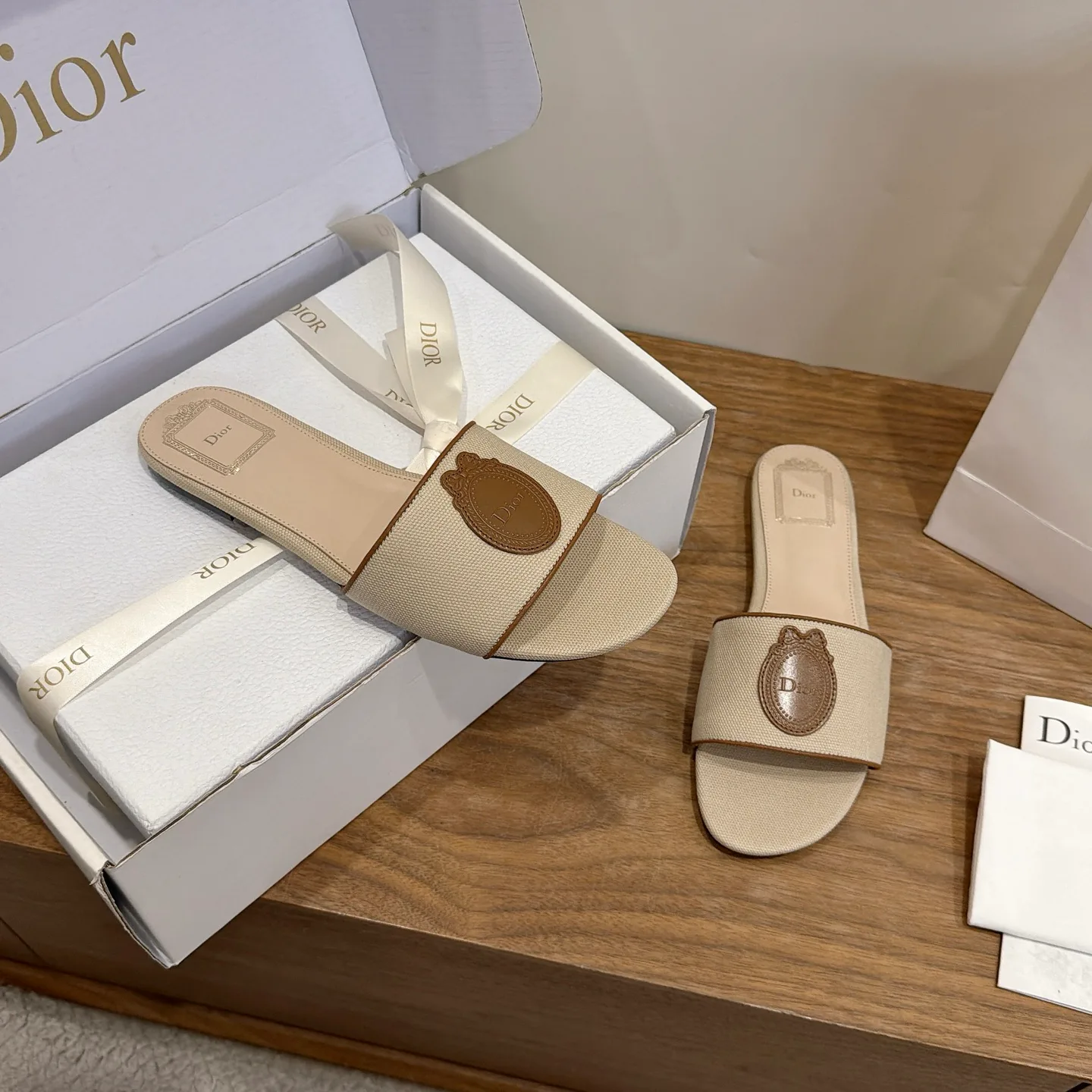 Women's Flip-Flops CHRISTIAN DIOR 17947081