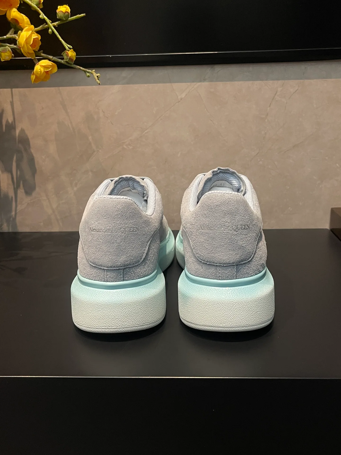 Women's Sneakers ALEXANDER MCQUEEN 17827924