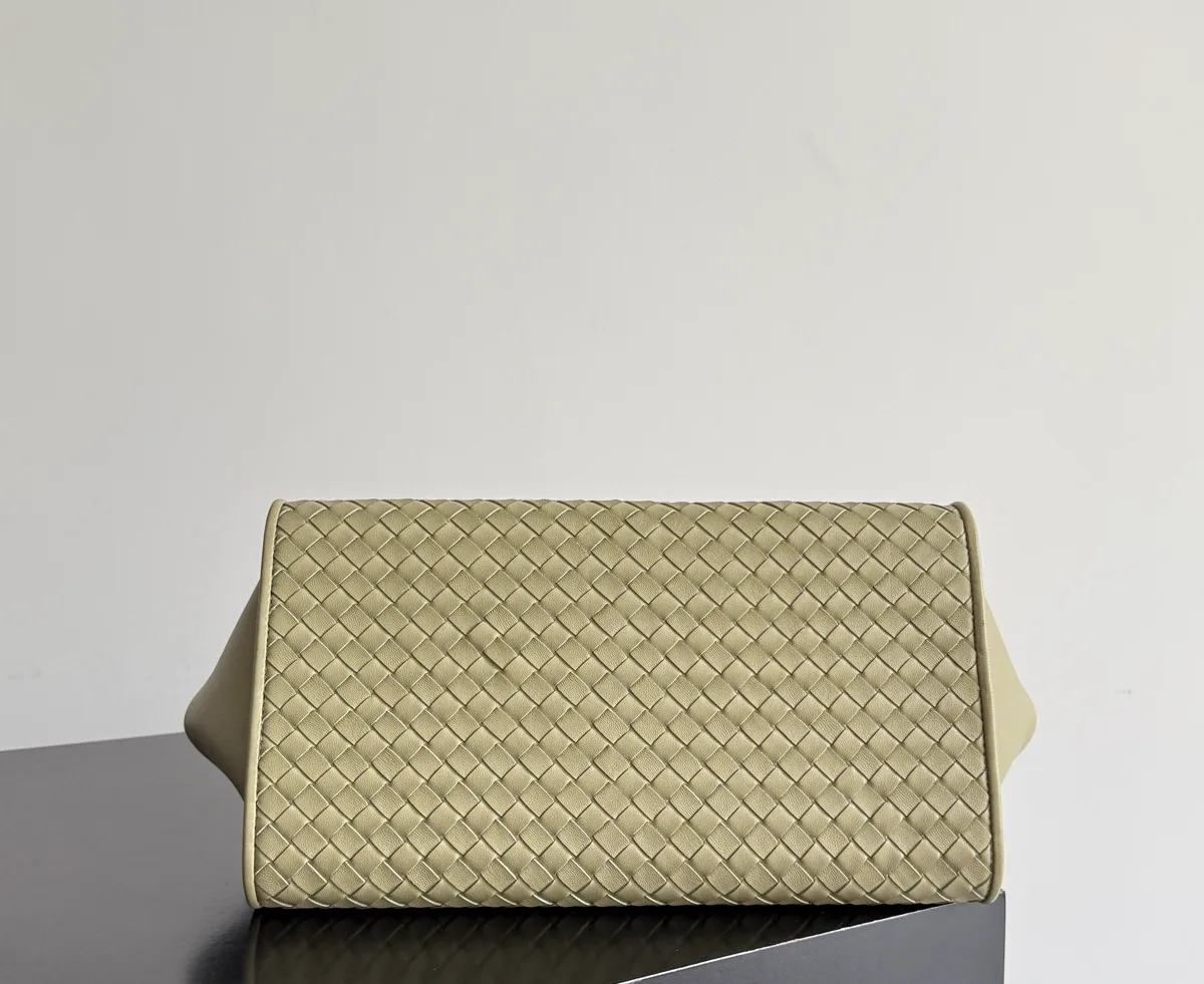 Women's Classic Handbags BOTTEGA VENETA 17973996