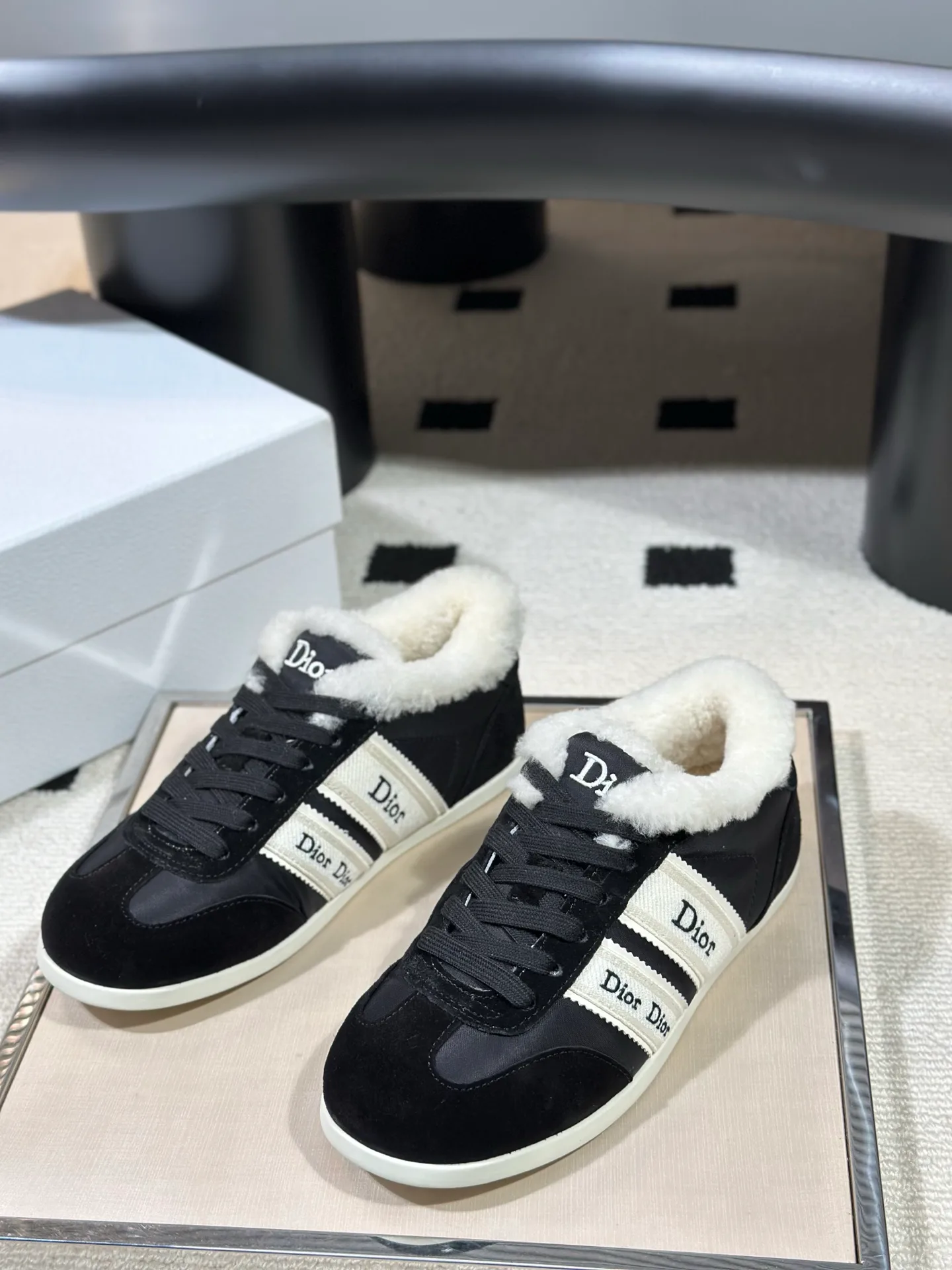 Women's Sneakers CHRISTIAN DIOR 18366780