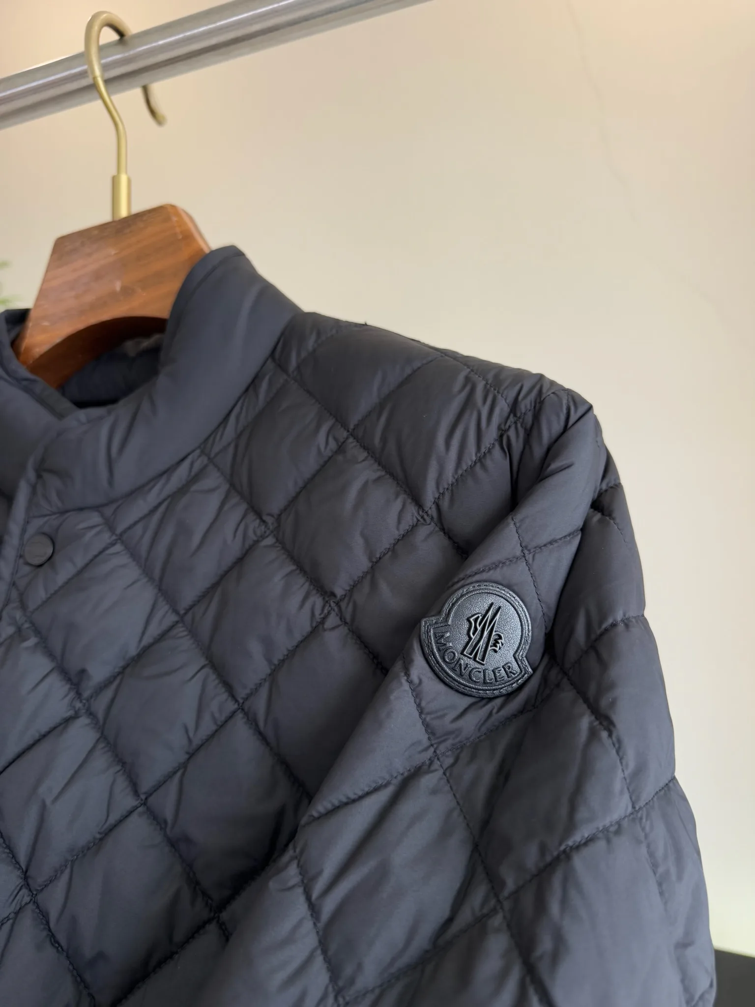 Men's Jackets And Down Jackets MONCLER 18084740