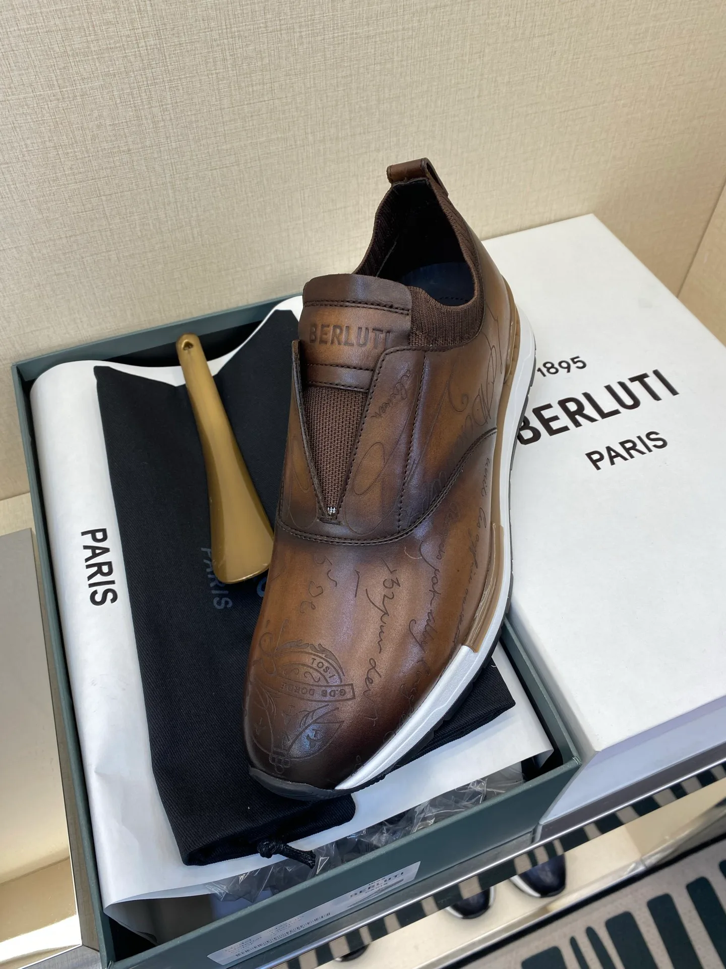 Men's Sneakers BERLUTI 17971891