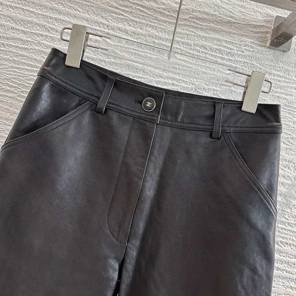 Women's Trousers CHANEL 17845051
