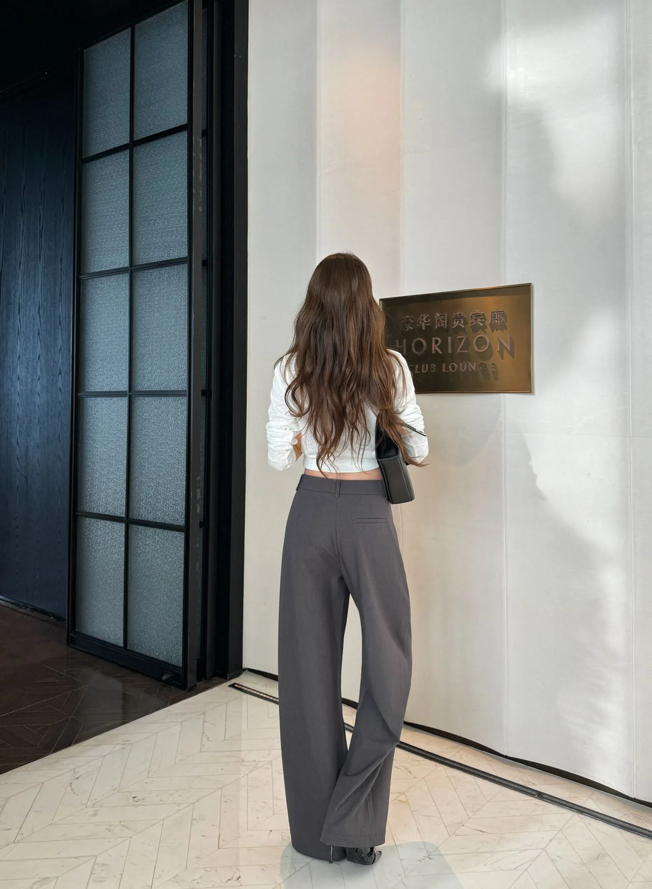 Women's Trousers CHANEL 18348251