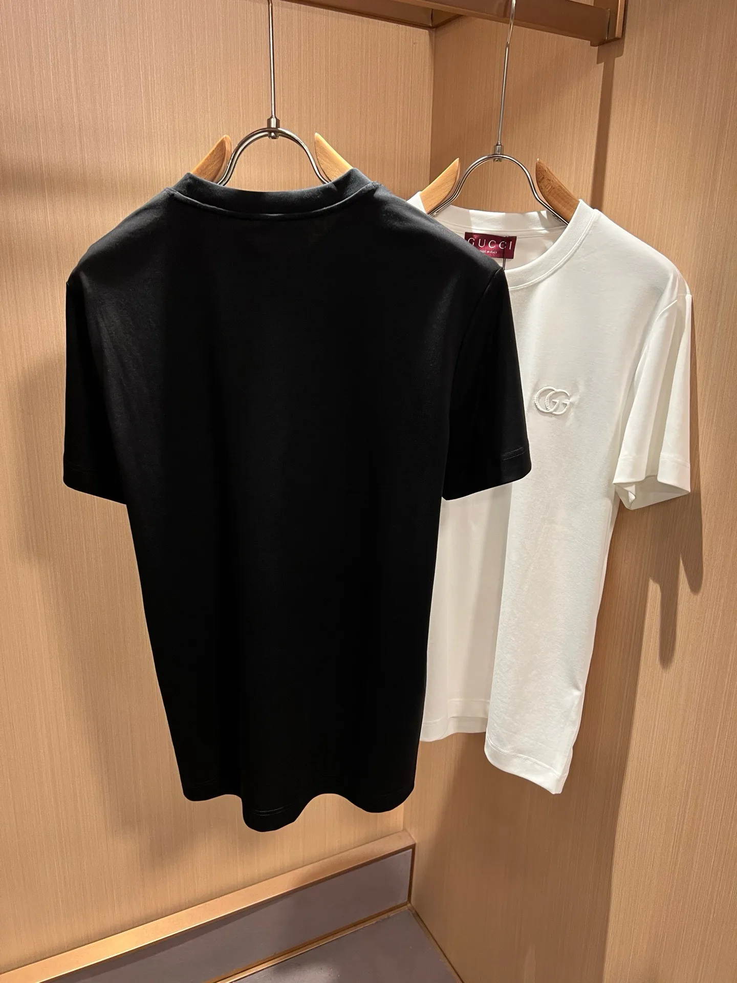 Men's T-Shirts GUCCI 18081047