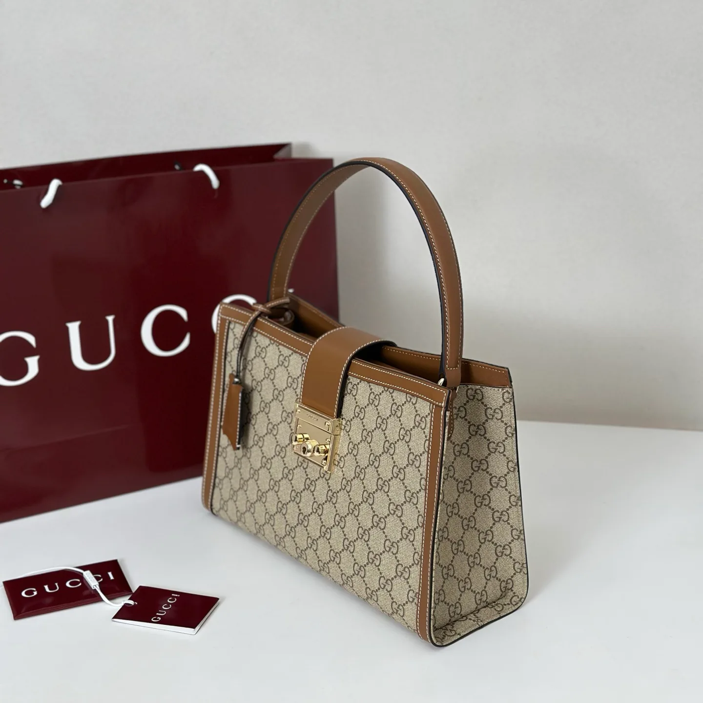 Women's Classic Handbags GUCCI 18361915