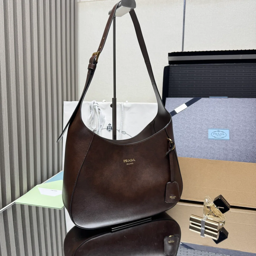 Women's Classic Handbags PRADA 18323047