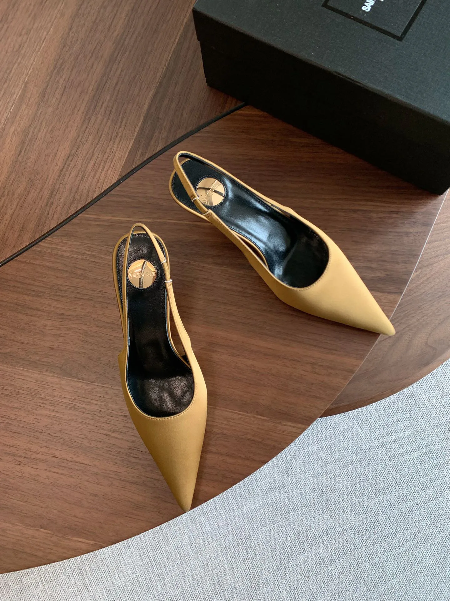 Women's Heels SAINT LAURENT 17371726