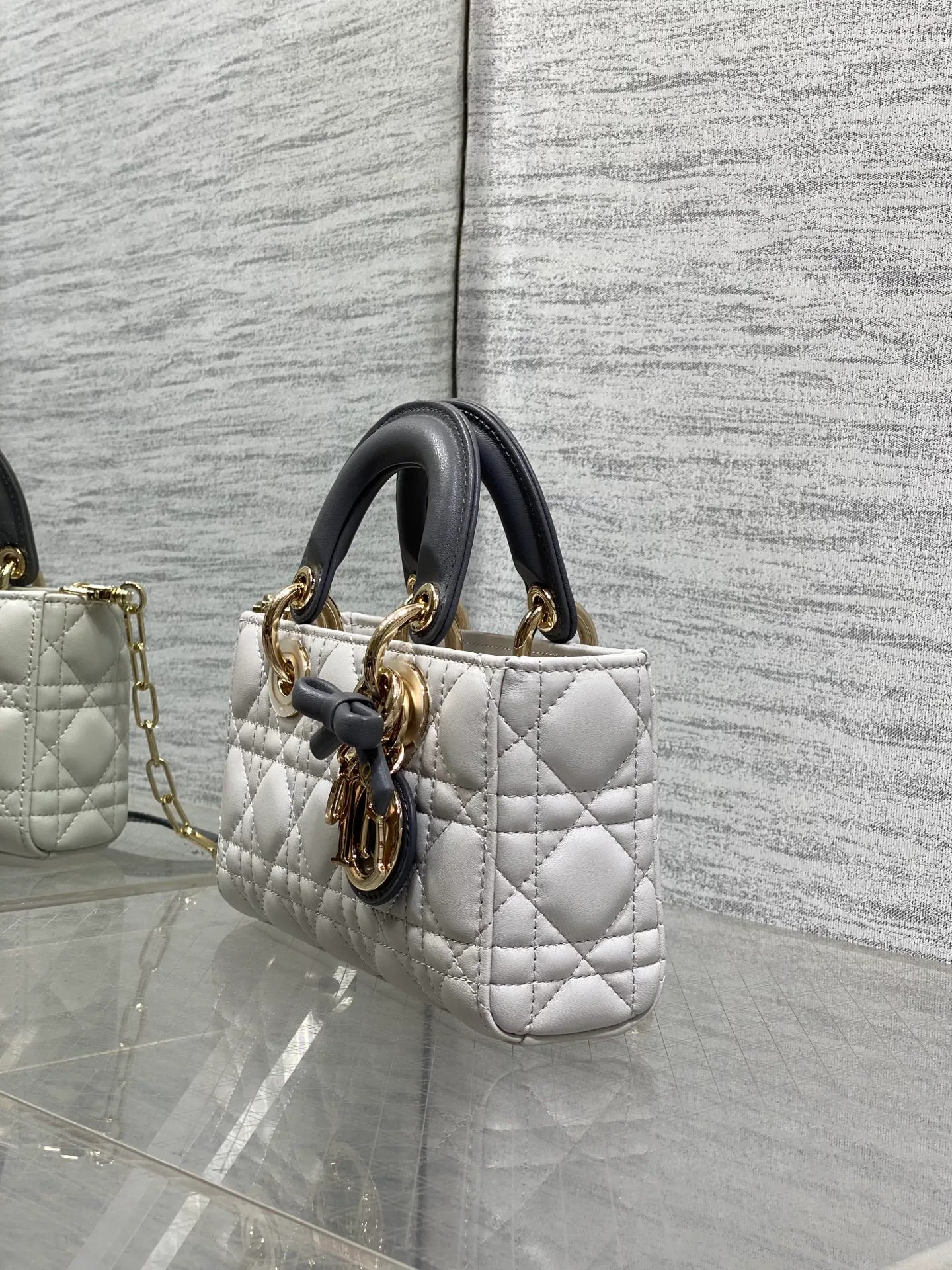 Women's Classic Handbags CHRISTIAN DIOR 18392942