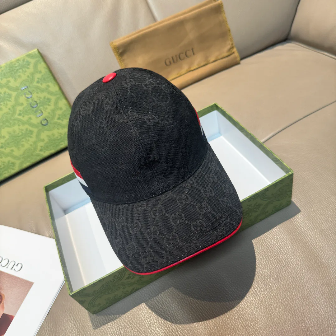 Hats GUCCI 18105287