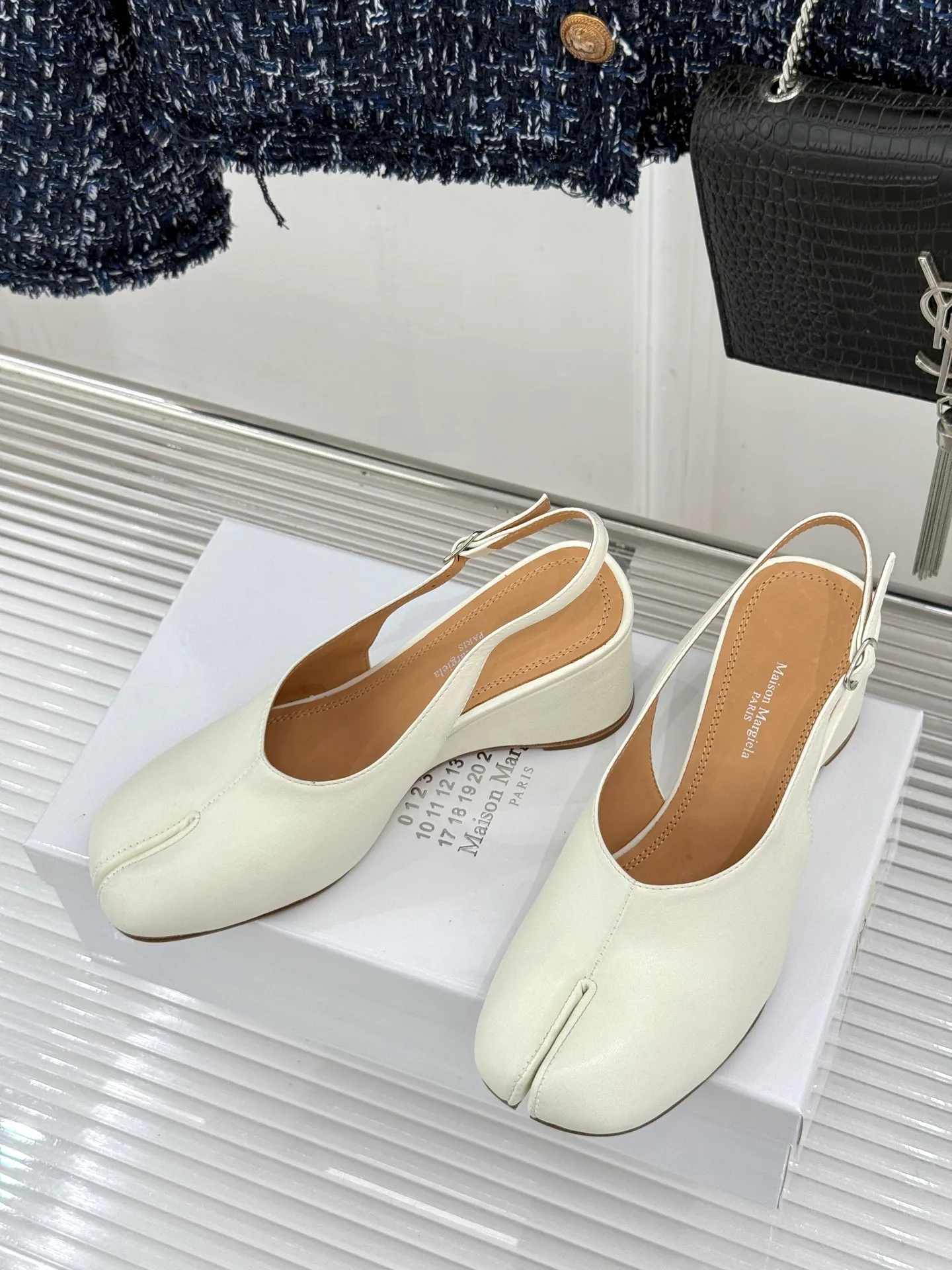 Women's Open-Toe Sandals MAISON MARGIELA 17646514