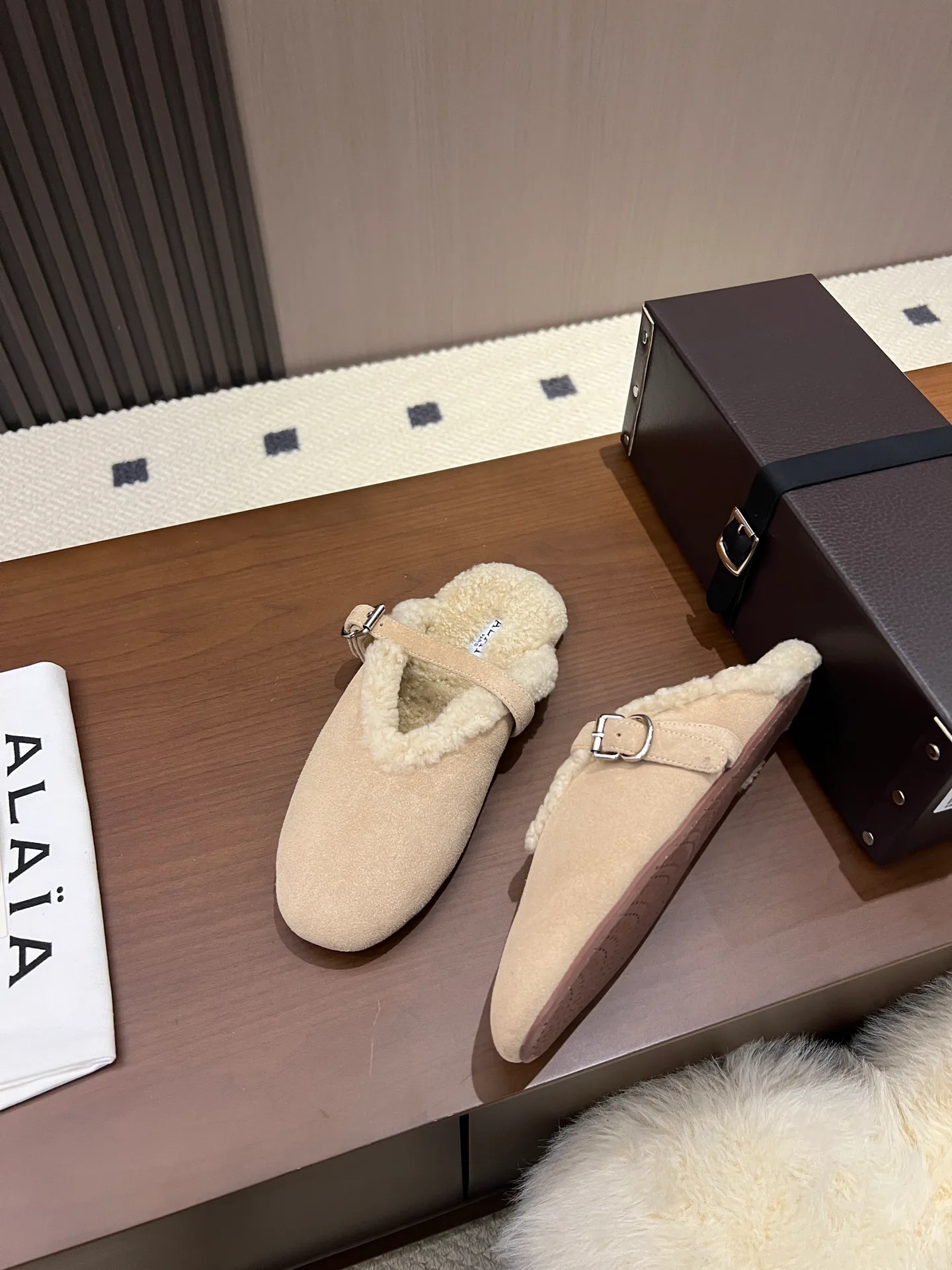 Women's Mules And Clogs ALAIA 17957290