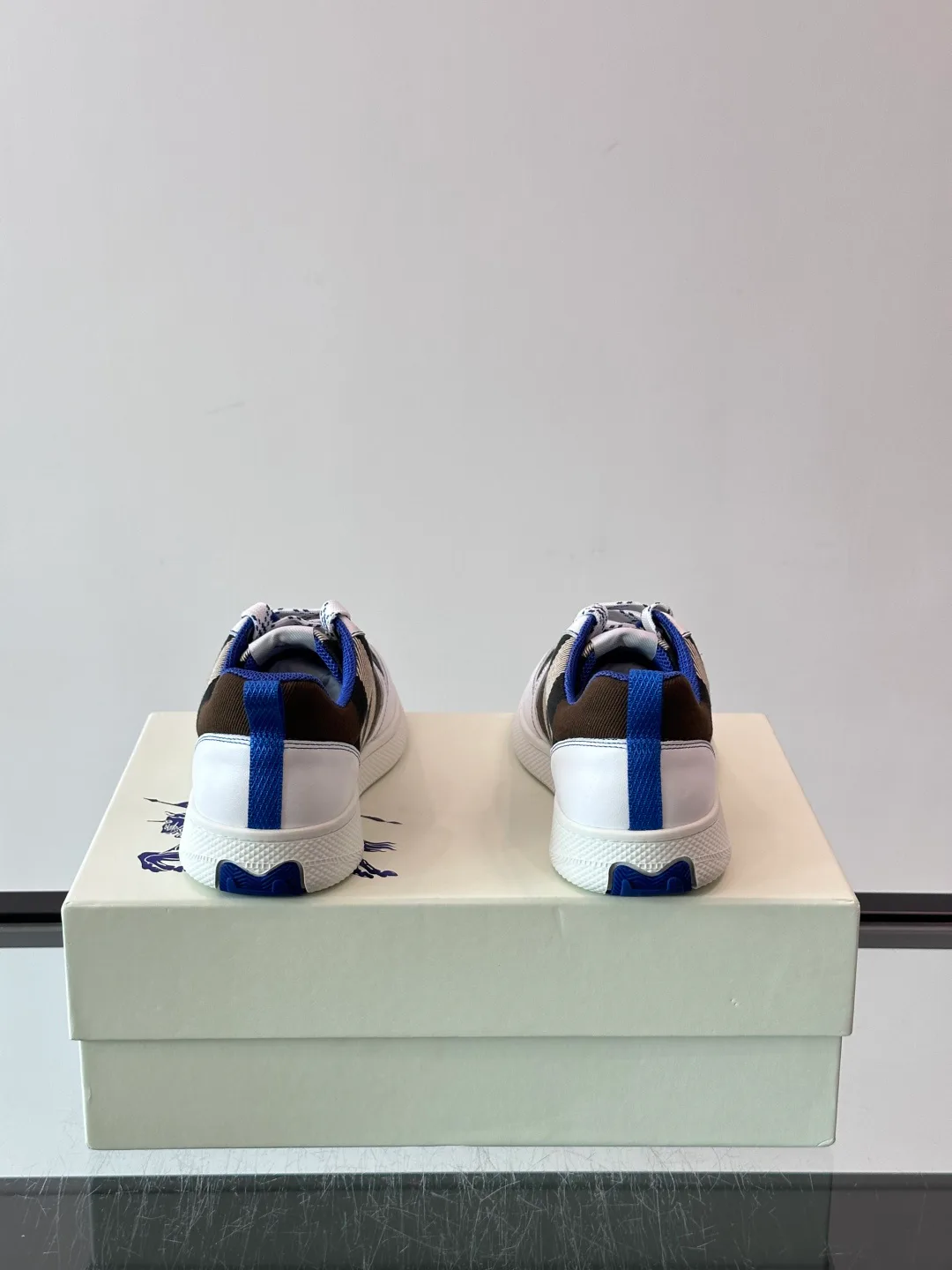 Men's Sneakers BURBERRY 18449434