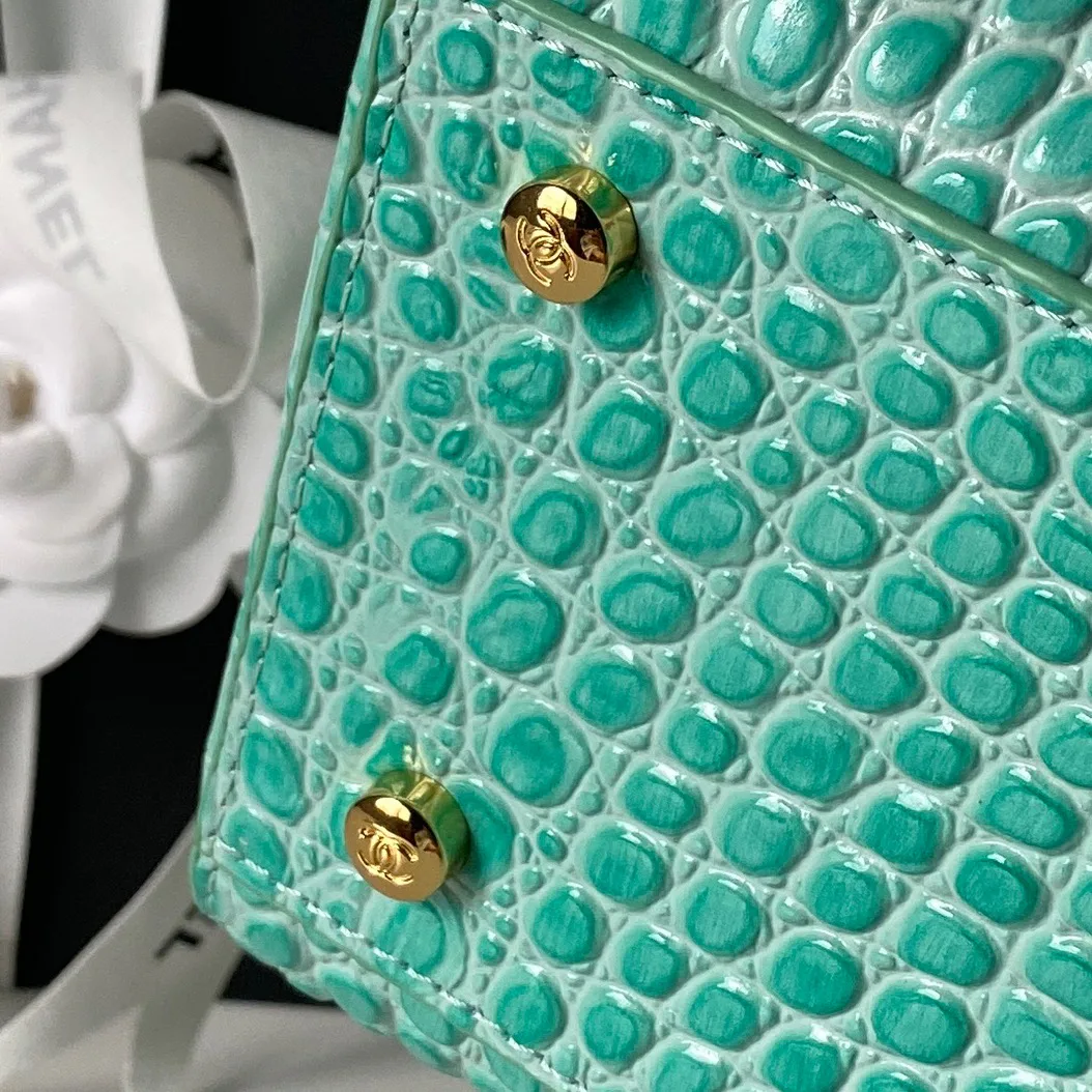 Women's Classic Handbags CHANEL 18207824