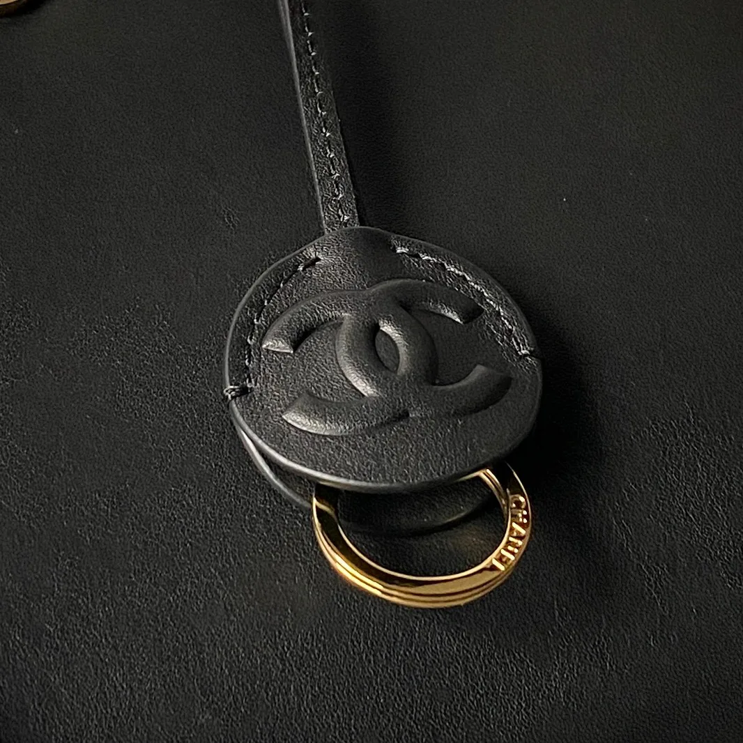 Women's Classic Handbags CHANEL 17827302