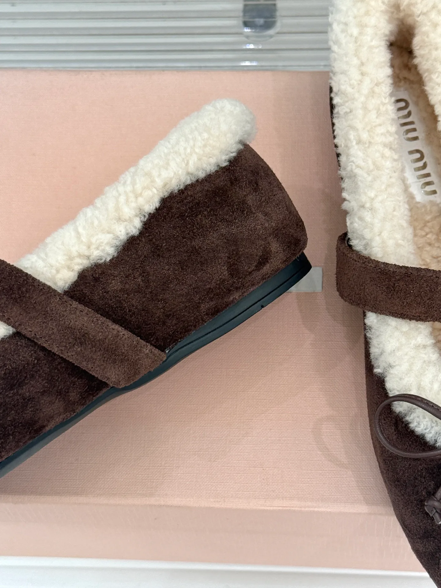 Women's Ballet Flats MIU MIU 17877387