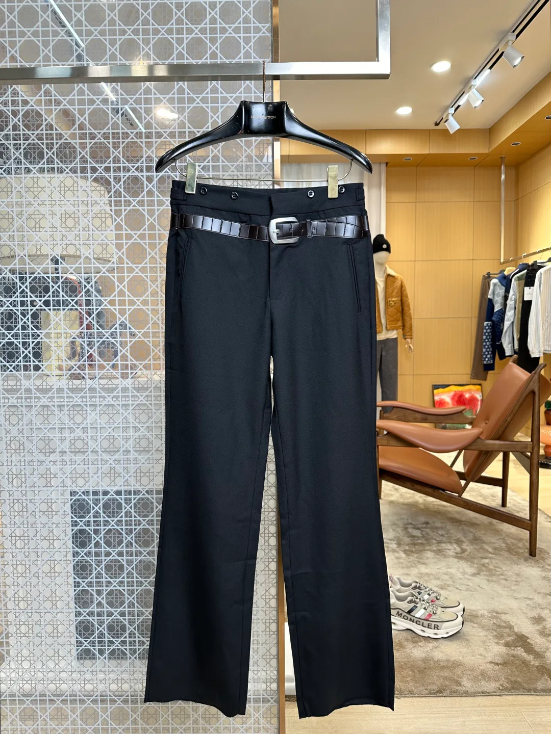 Men's Trousers PRADA 18309087