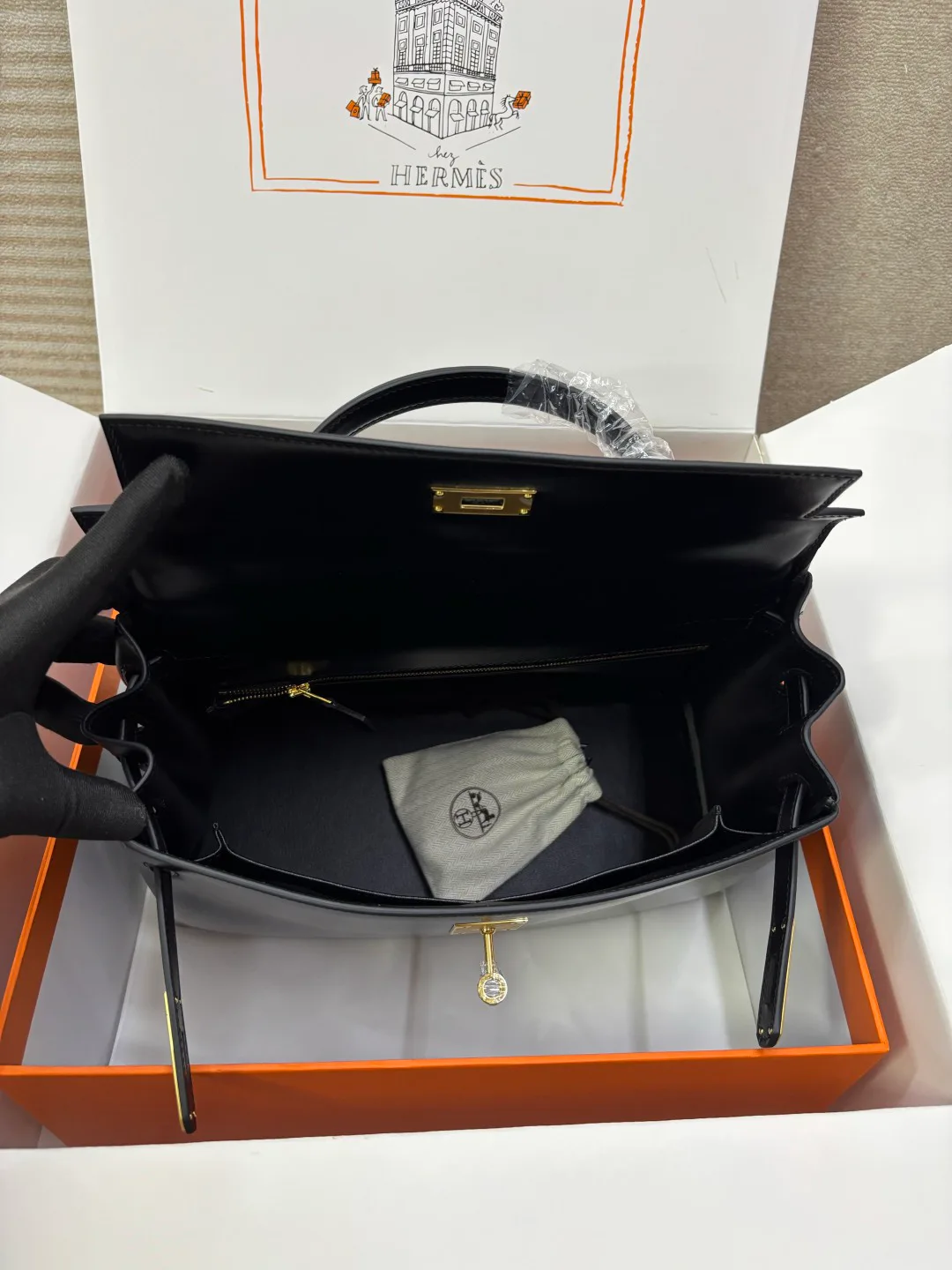 Women's Classic Handbags HERMES 17472539