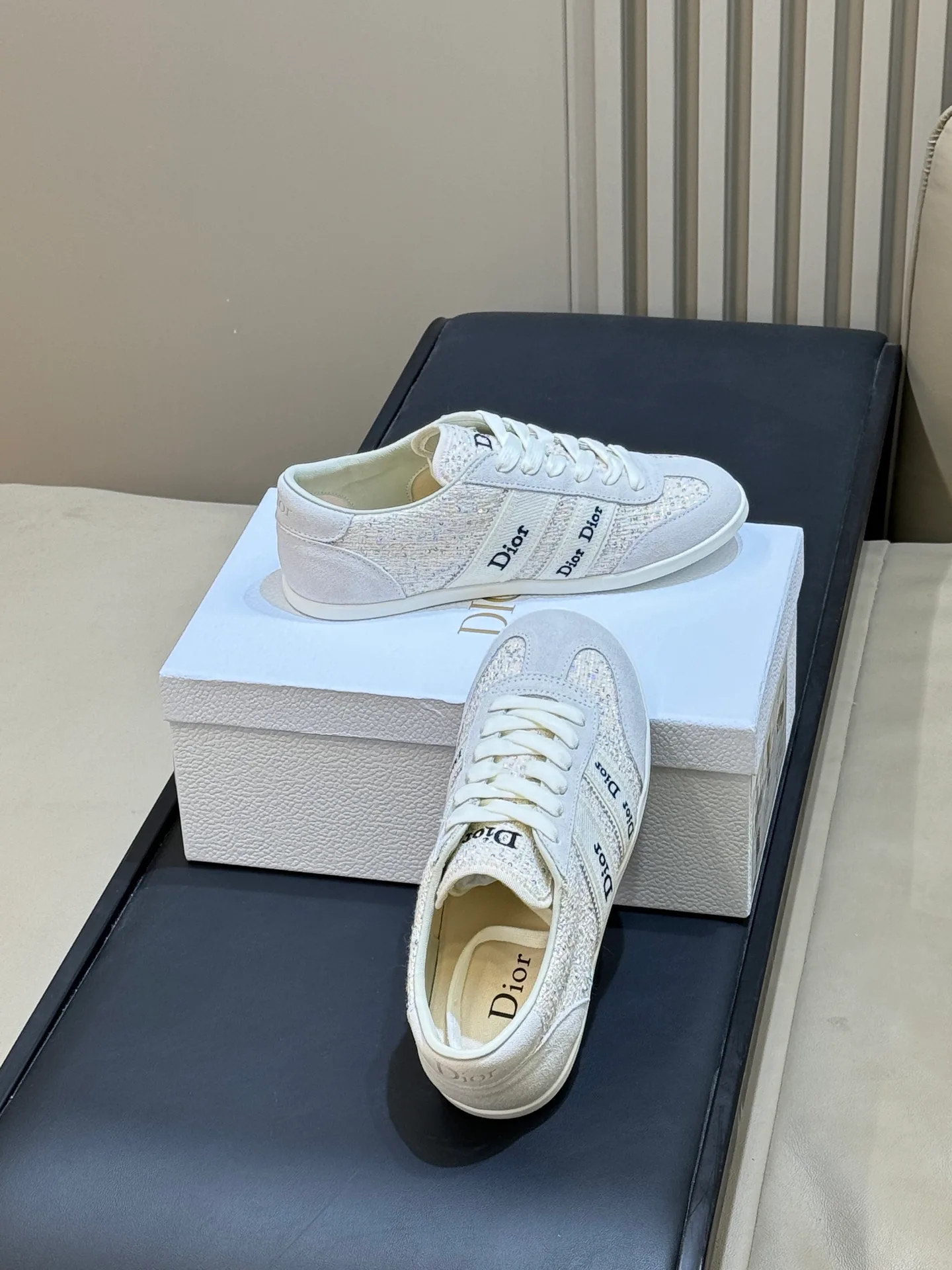 Women's Sneakers CHRISTIAN DIOR 18073068