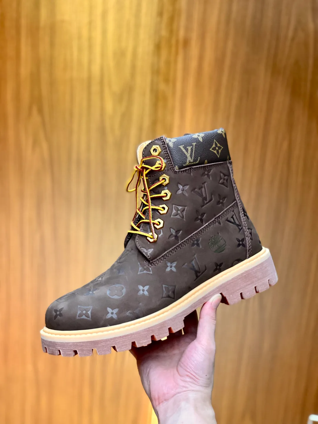 Ботинки Женские Louis Vuitton 18562061