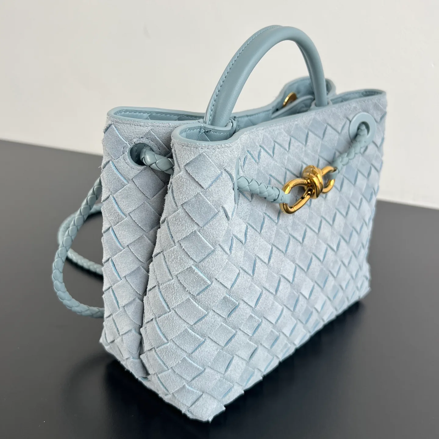 Women's Classic Handbags BOTTEGA VENETA 17833611