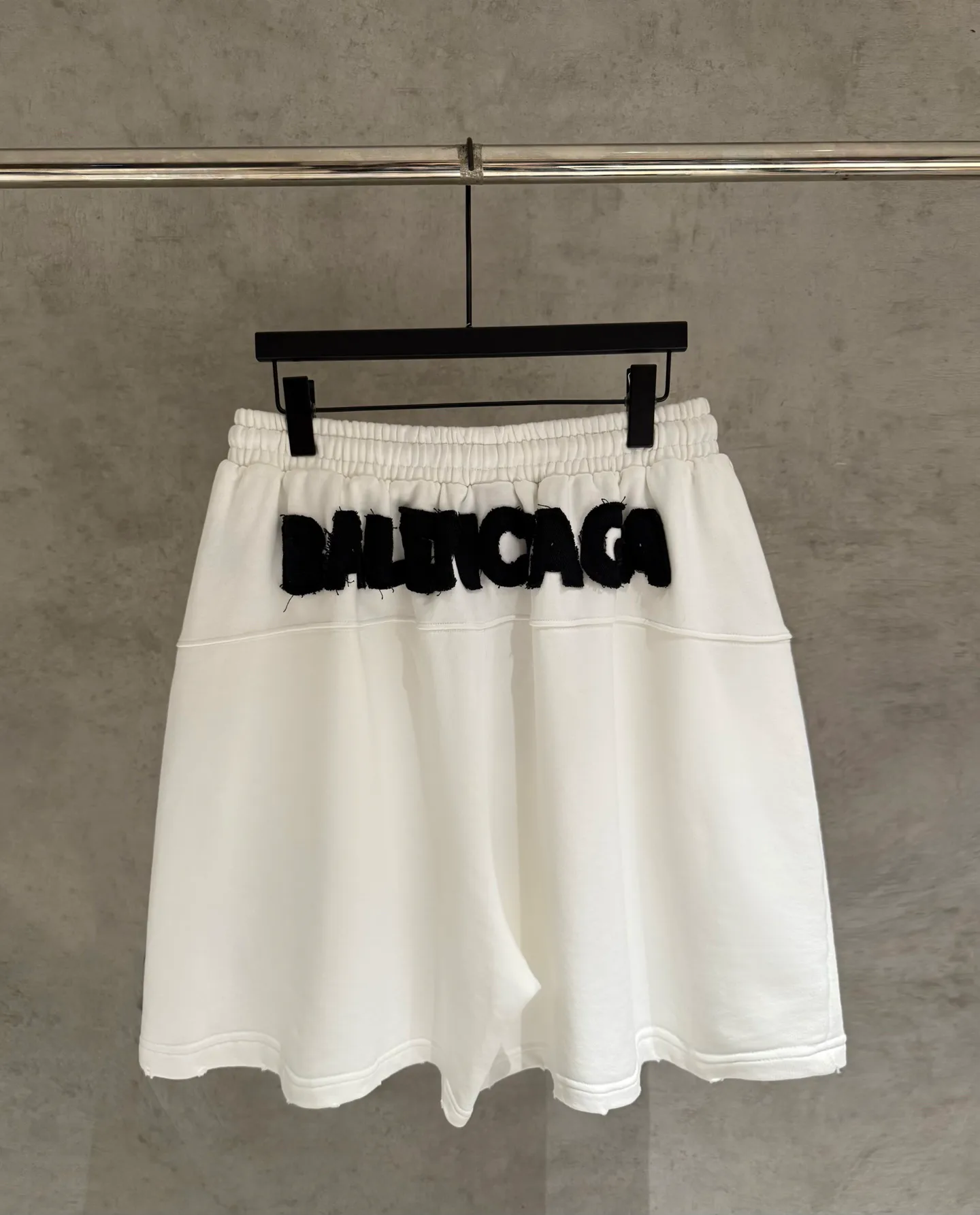 Men's Shorts BALENCIAGA 17126744