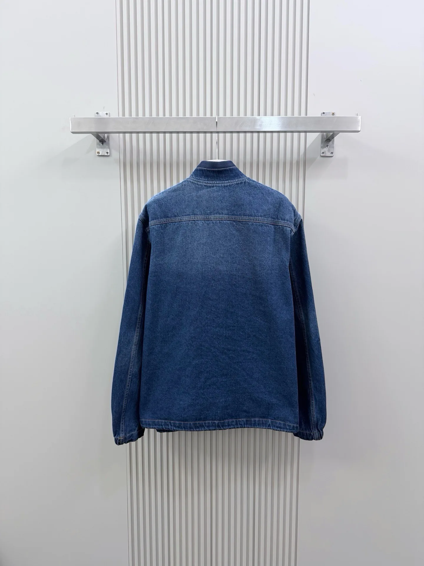 Men's Jackets And Down Jackets LOUIS VUITTON 18395784