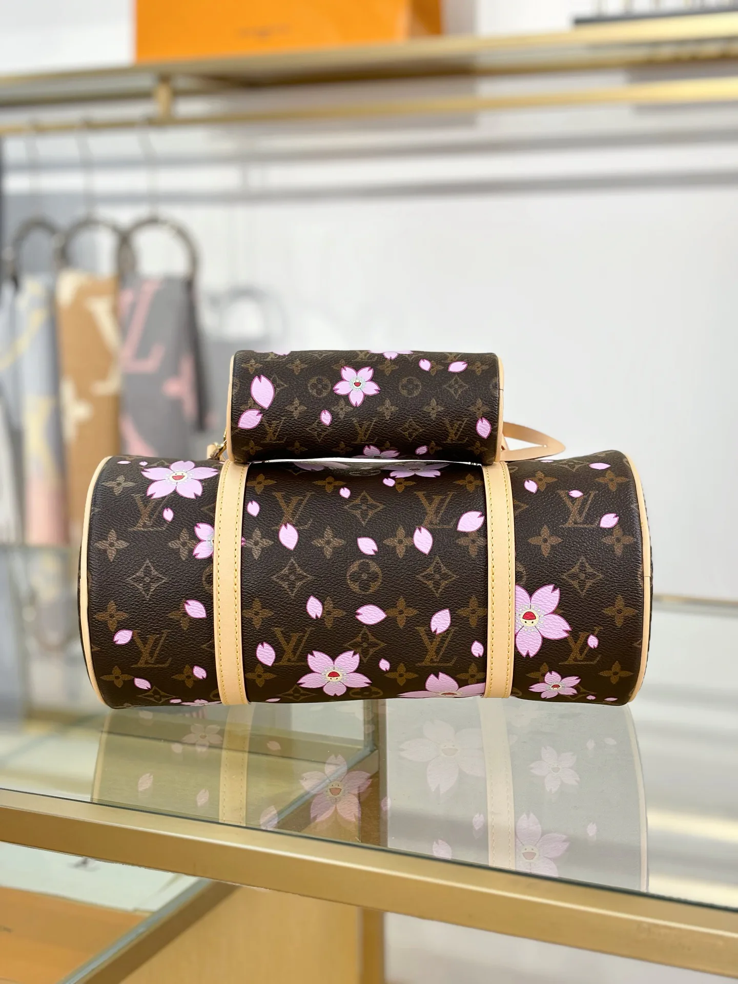 Women's Classic Handbags LOUIS VUITTON 17979877