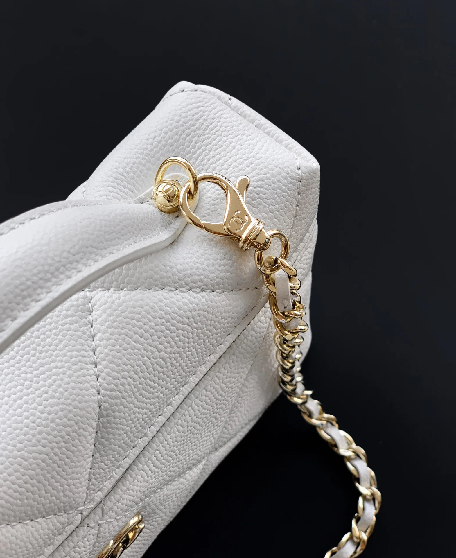 Классические Сумки Женские Chanel 18588847
