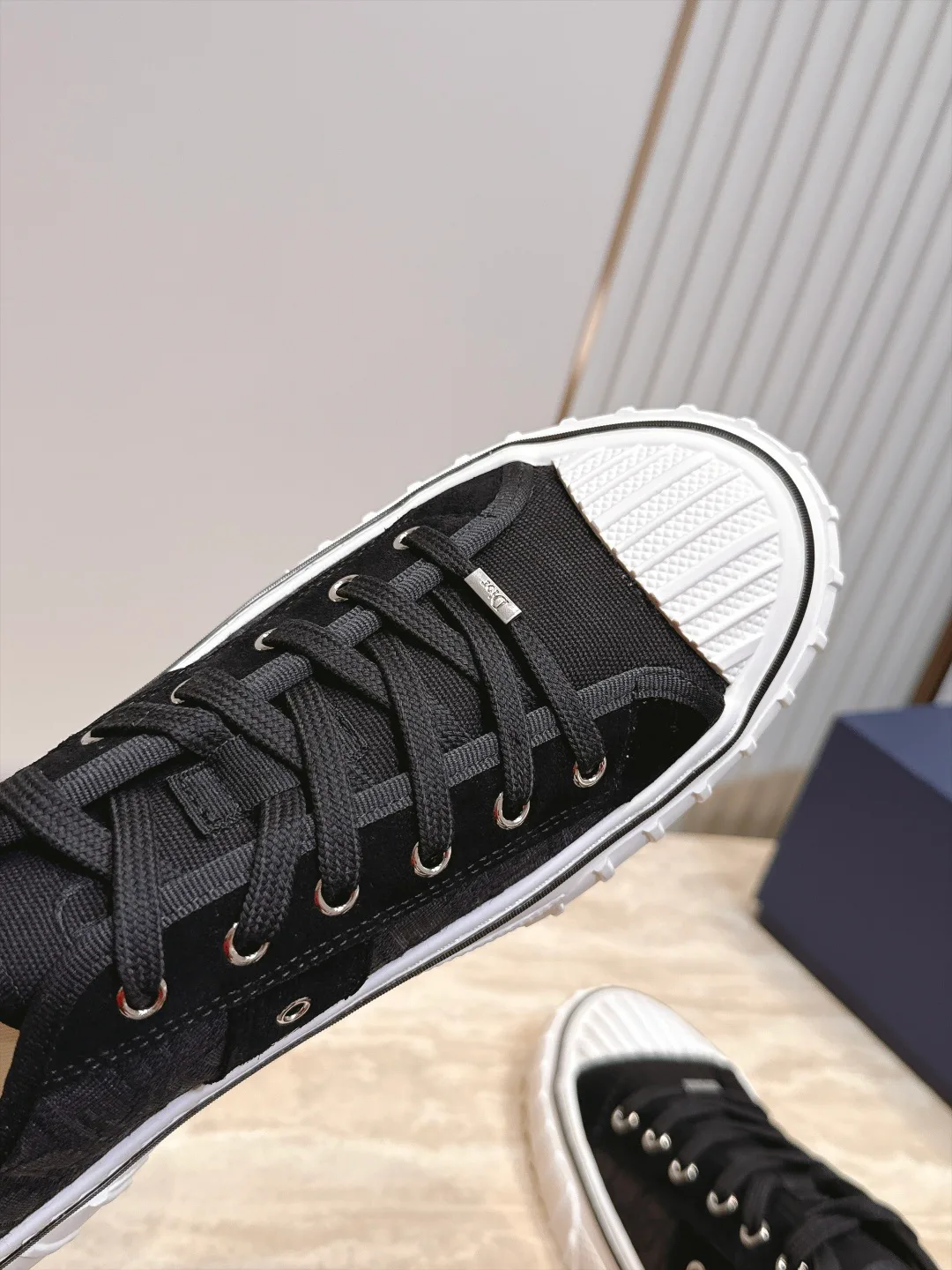 Women's Sneakers CHRISTIAN DIOR 18083921