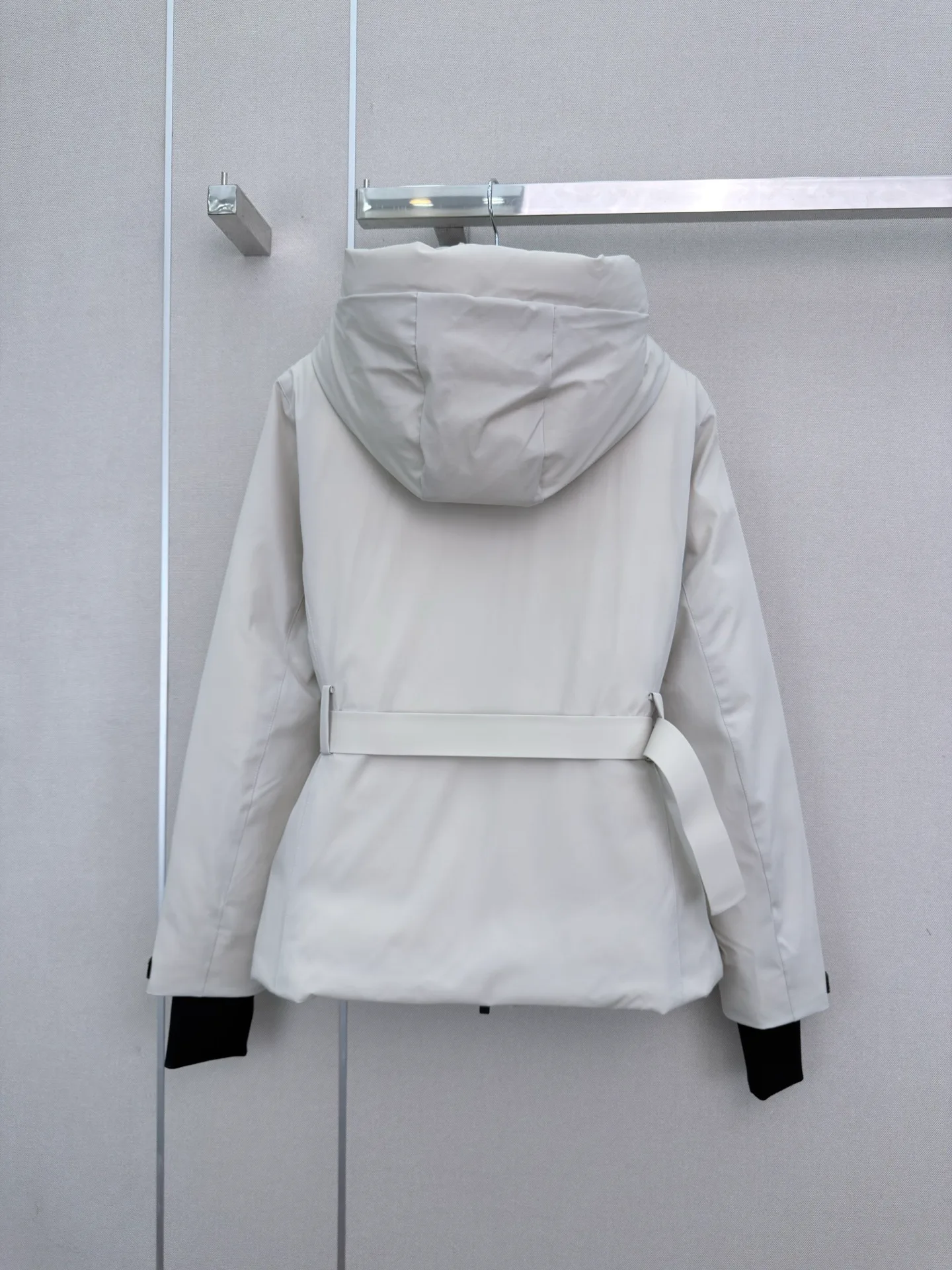 Women's Jackets And Down Jackets PRADA 18023487