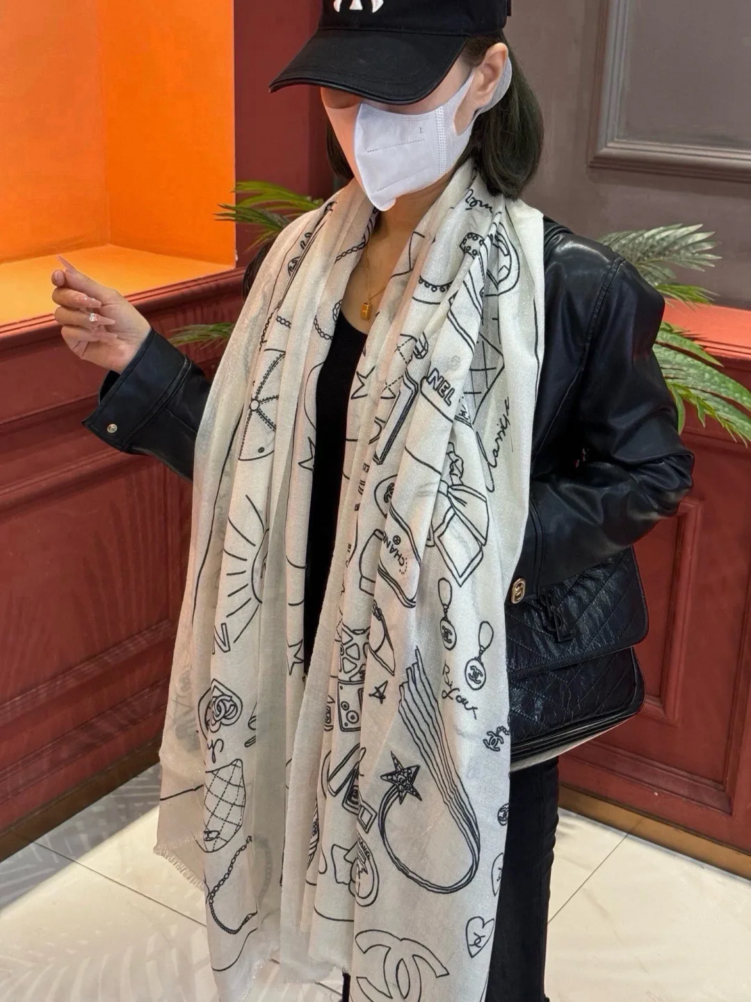 Scarves CHANEL 18322169