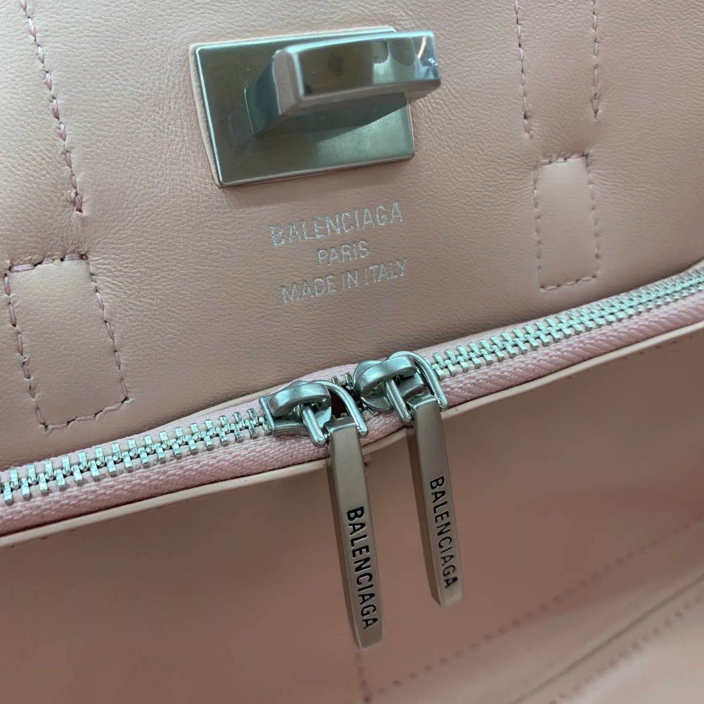 Women's Classic Handbags BALENCIAGA 17234033