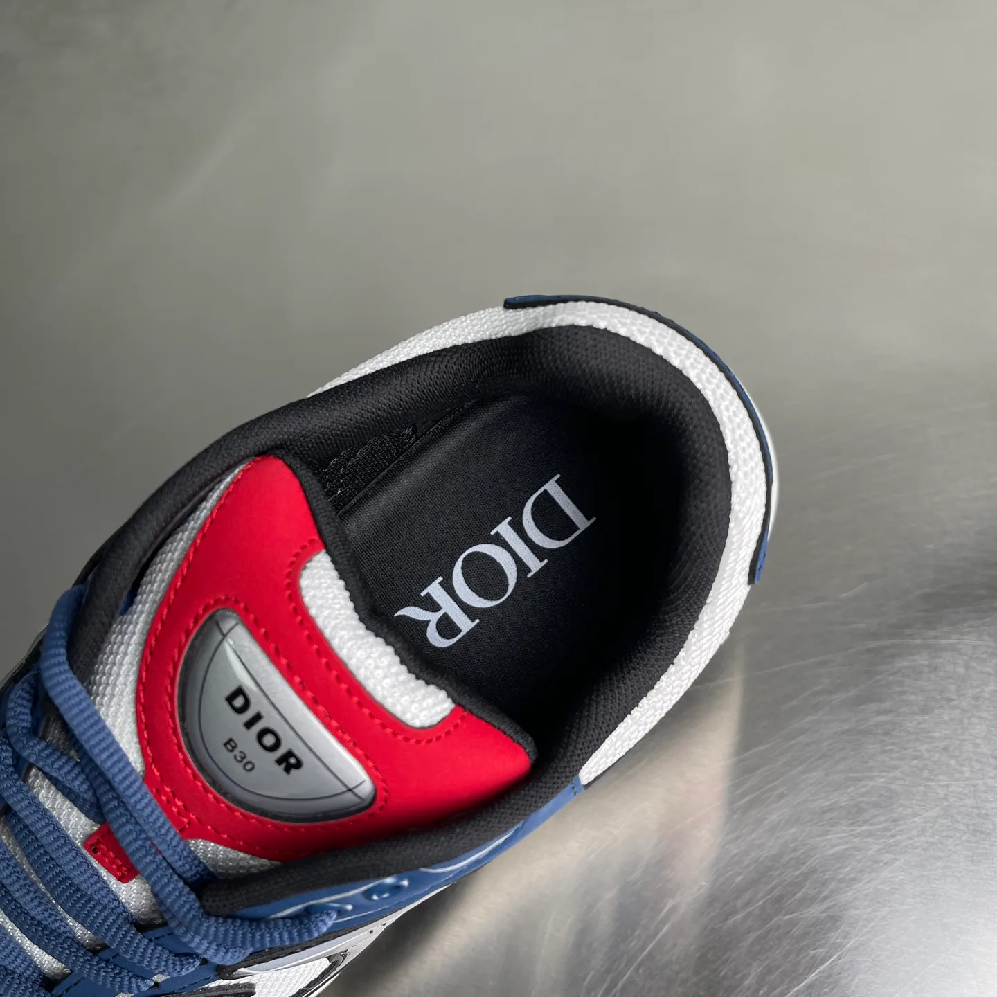 Women's Sneakers CHRISTIAN DIOR 17682019