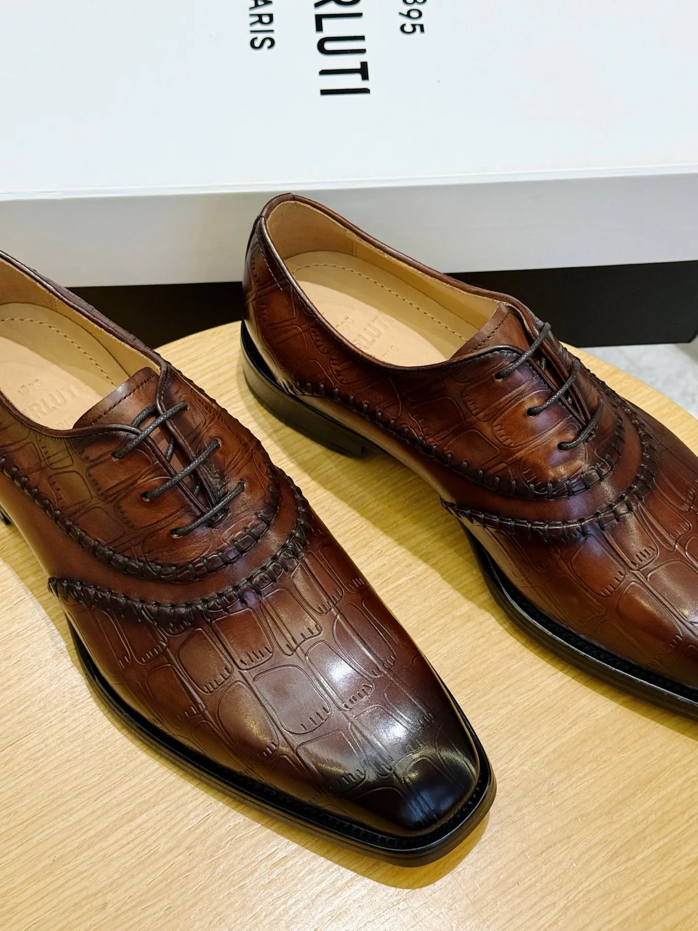Men's Loafers And Dress Shoes BERLUTI 17649437