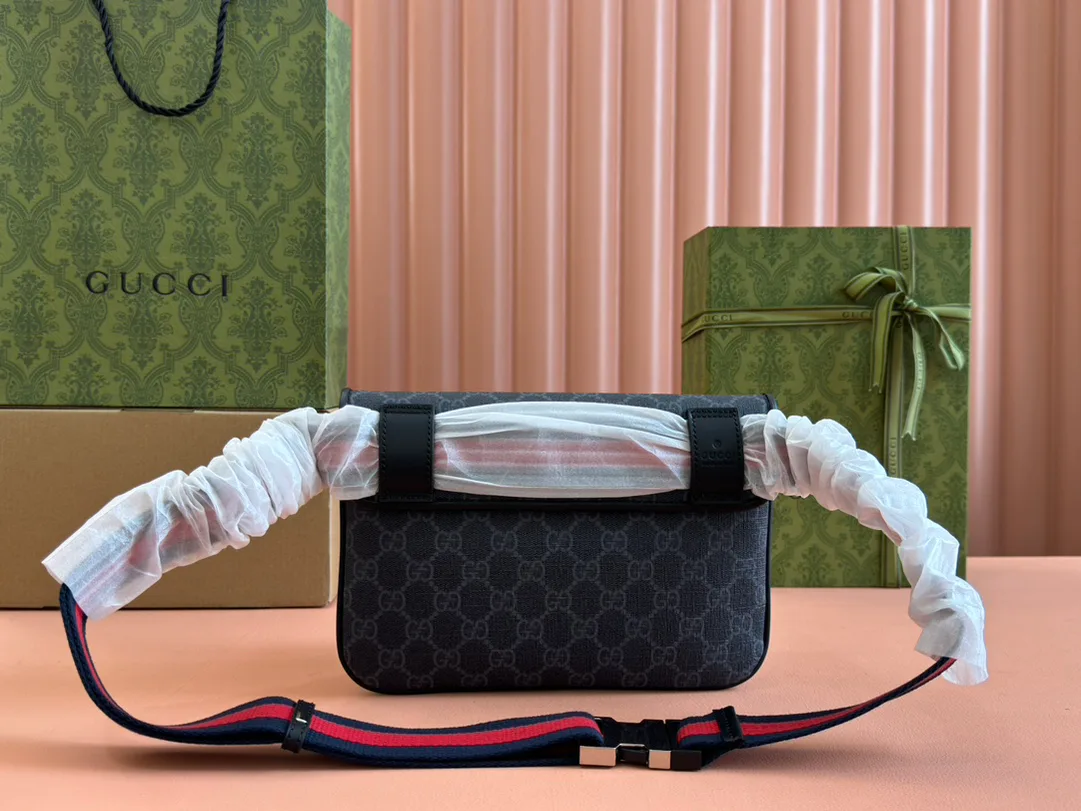 Women's Belt Bags GUCCI 17947637