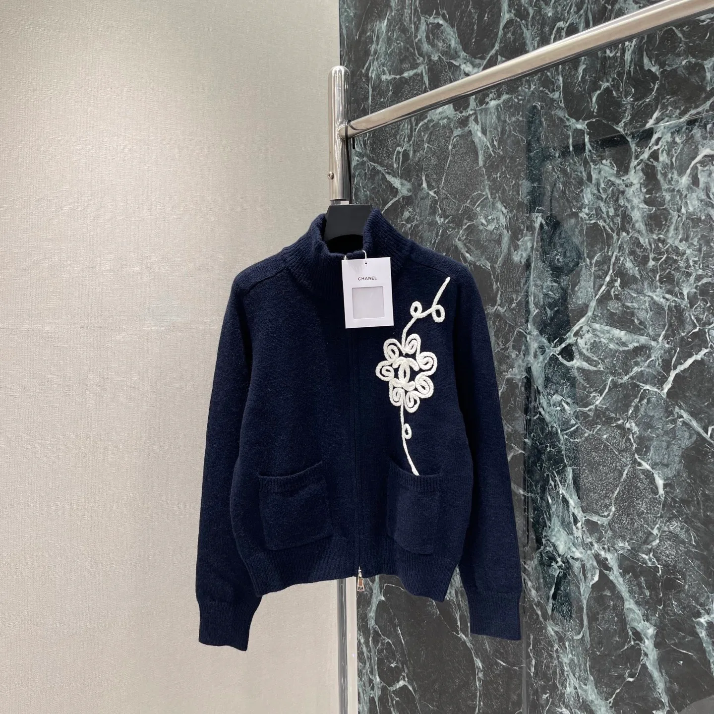 Women's Jumpers And Sweaters CHANEL 18030658