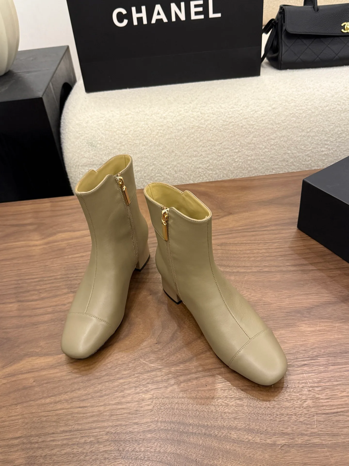 Women's Booties CHANEL 18323351