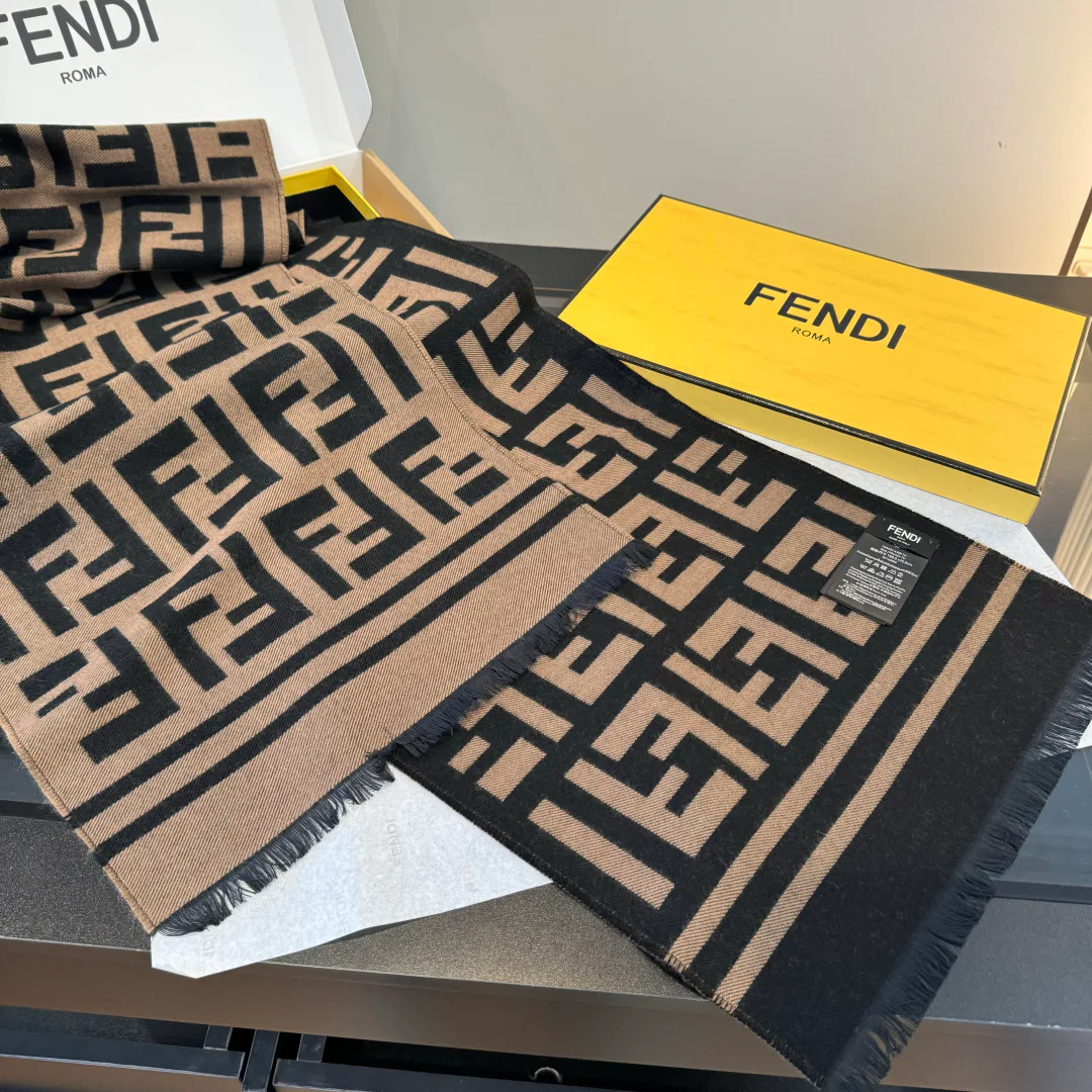 Scarves FENDI 18275047
